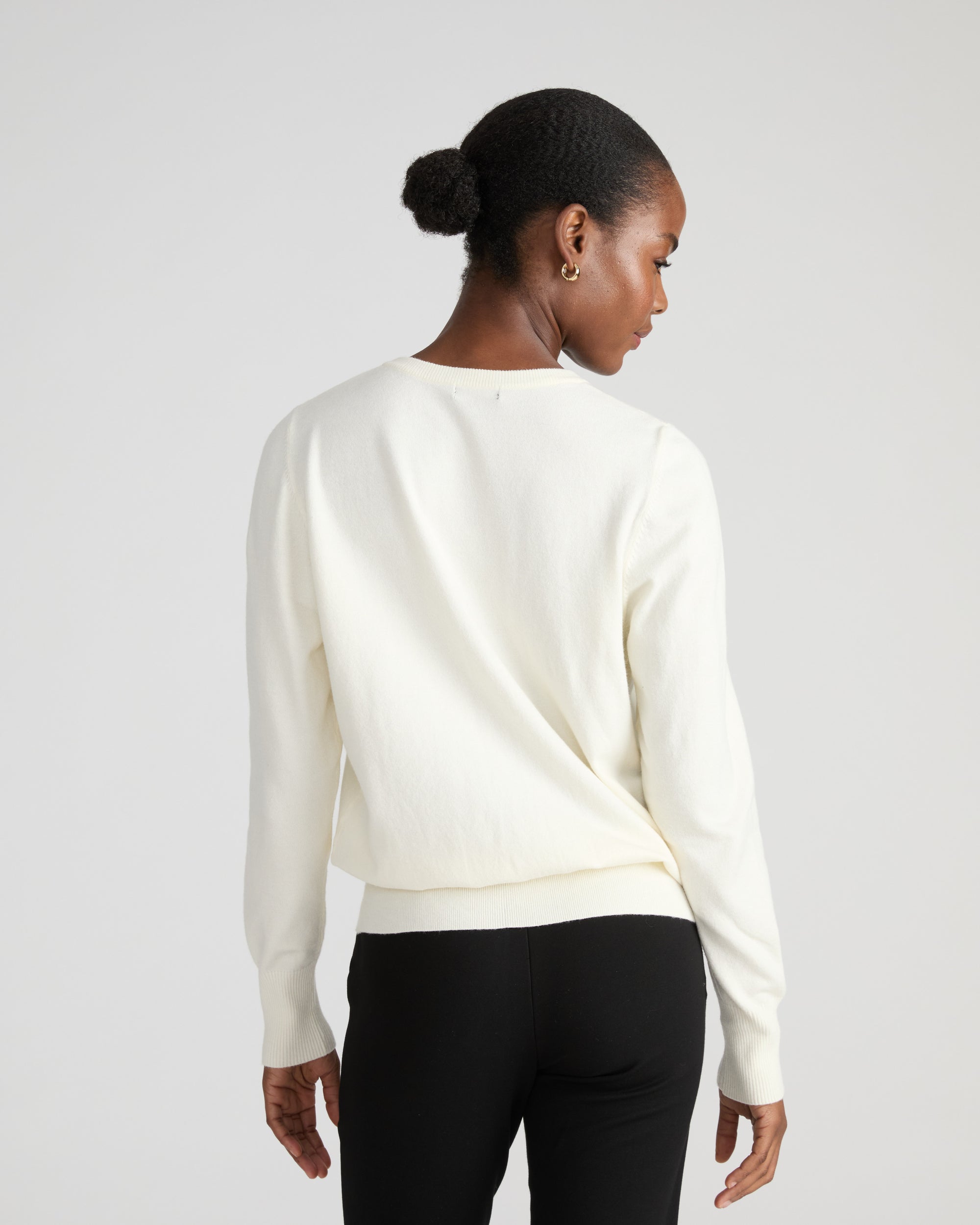Savvy Fine Knit Crewneck Cardigan - Cream | Plus Size & Straight Size Women's Fashion | Universal Standard