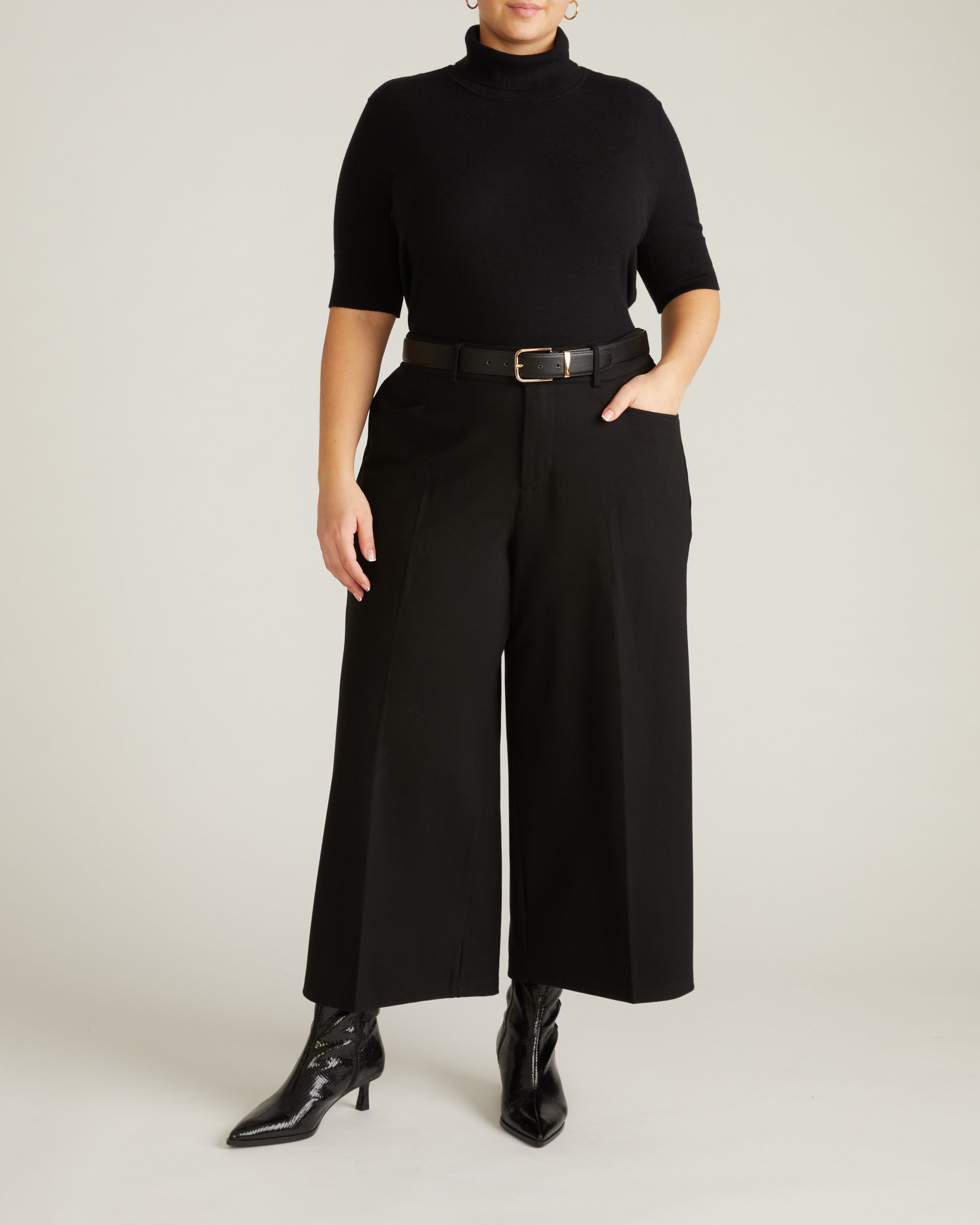 Savvy Fine Knit Turtleneck Sweater Top - Black | Plus Size & Straight Size Women's Fashion | Universal Standard