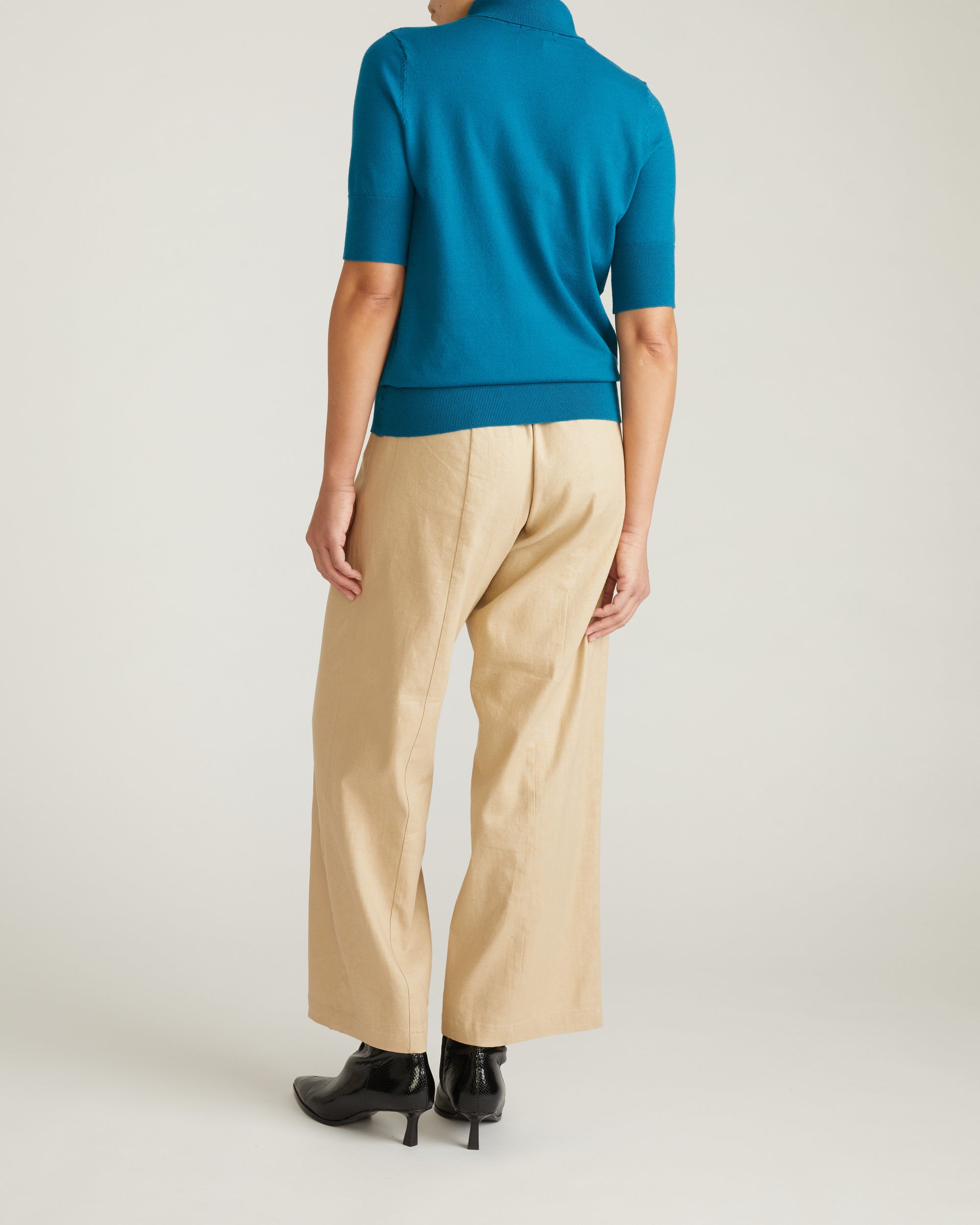 Savvy Fine Knit Turtleneck Sweater Top - Blue Beetle | Plus Size & Straight Size Women's Fashion | Universal Standard