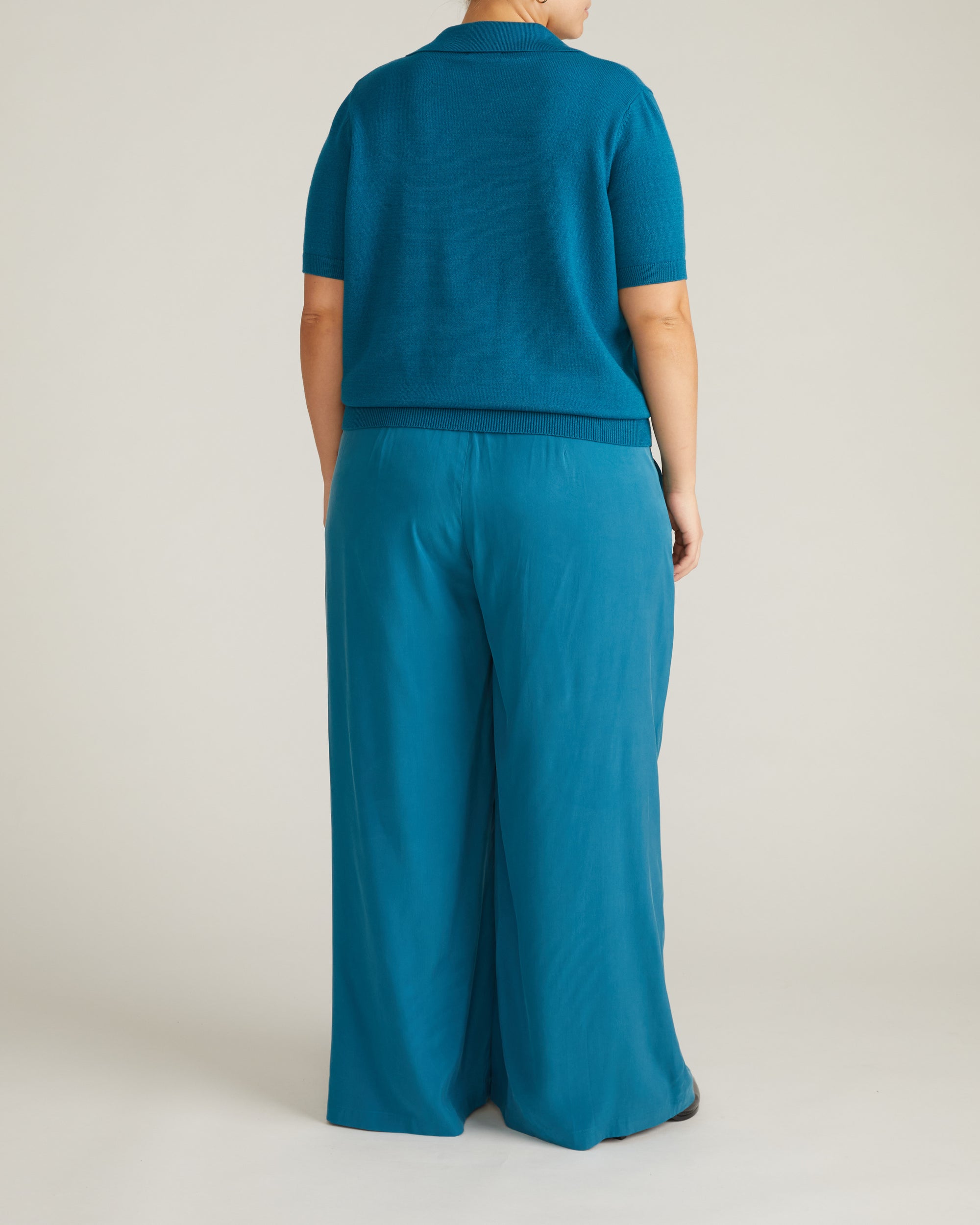 Savvy Fine Knit Short Sleeve Polo Sweater - Blue Beetle | Plus Size & Straight Size Women's Fashion | Universal Standard