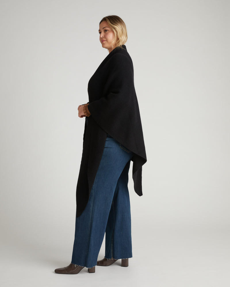 Better-Than-Wool Knitted Wrap - Black | Plus Size & Straight Size Women's Fashion | Universal Standard