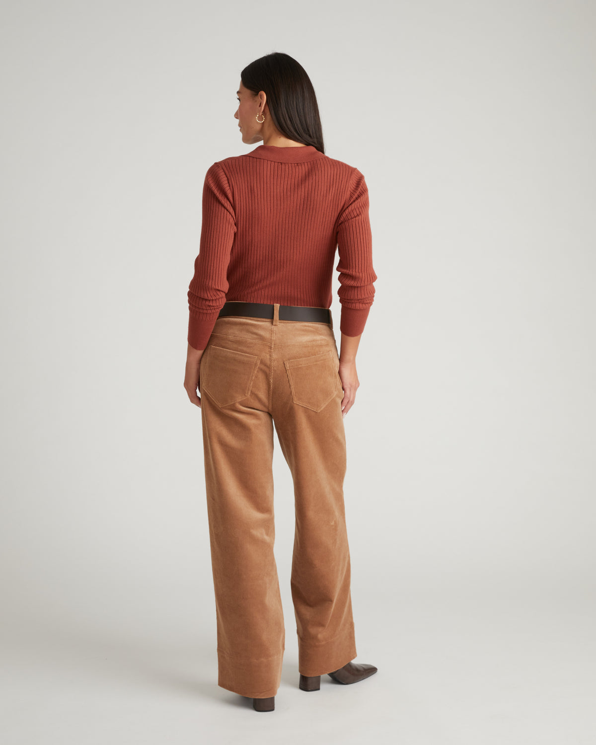 Savvy Fine Ribbed Polo Sweater - Cognac | Plus Size & Straight Size Women's Fashion | Universal Standard