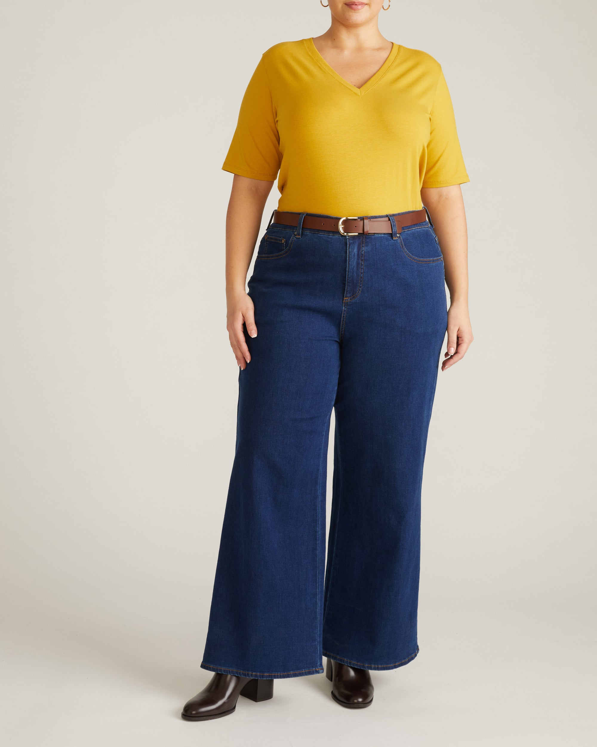 Maia Stovepipe Sleeve V Neck Tee - Yellow Ochre | Plus Size & Straight Size Women's Fashion | Universal Standard
