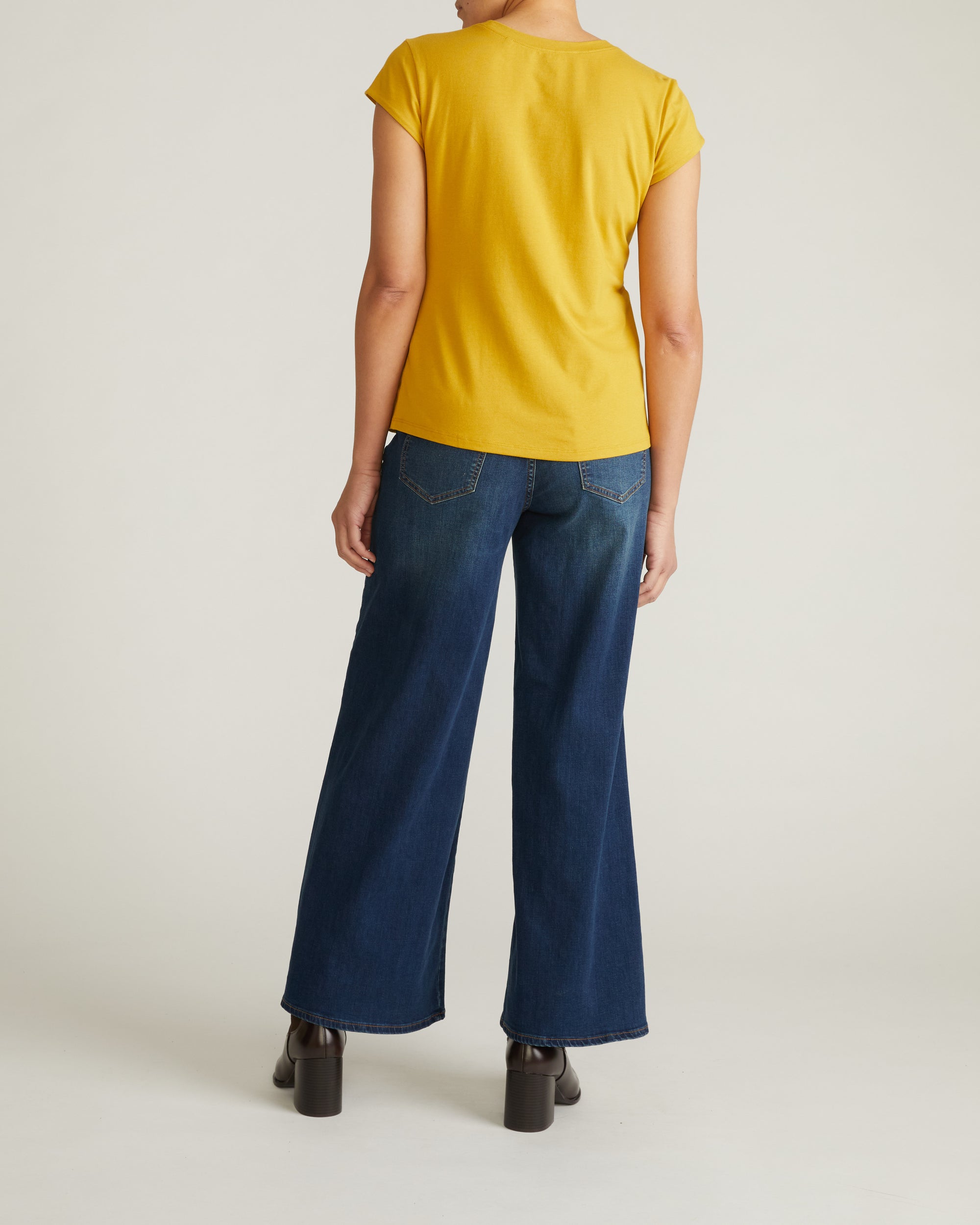 Ashley Cap Sleeve Tee - Yellow Ochre | Plus Size & Straight Size Women's Fashion | Universal Standard