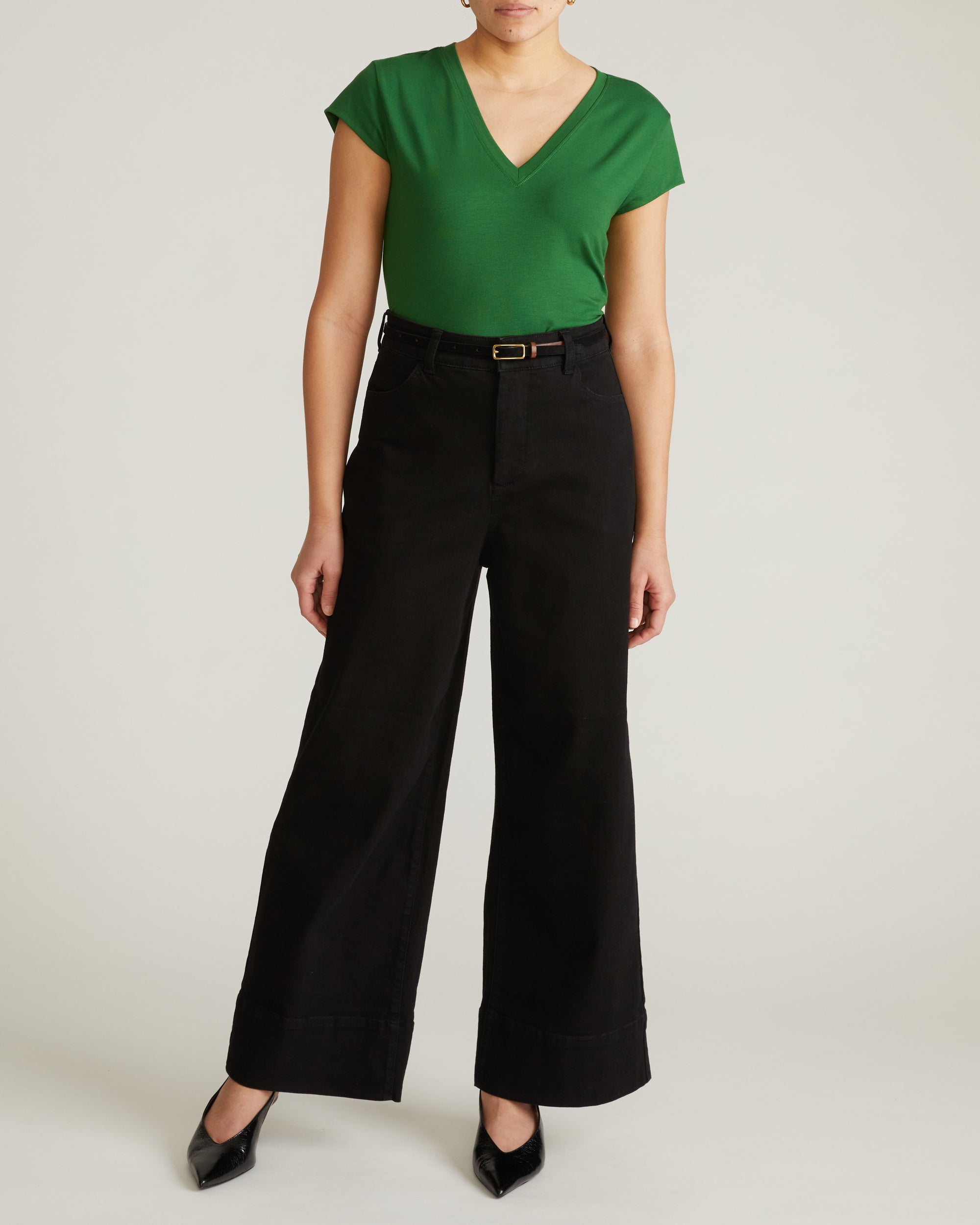 Ashley V Neck Cap Sleeve Tee - Green Park | Plus Size & Straight Size Women's Fashion | Universal Standard
