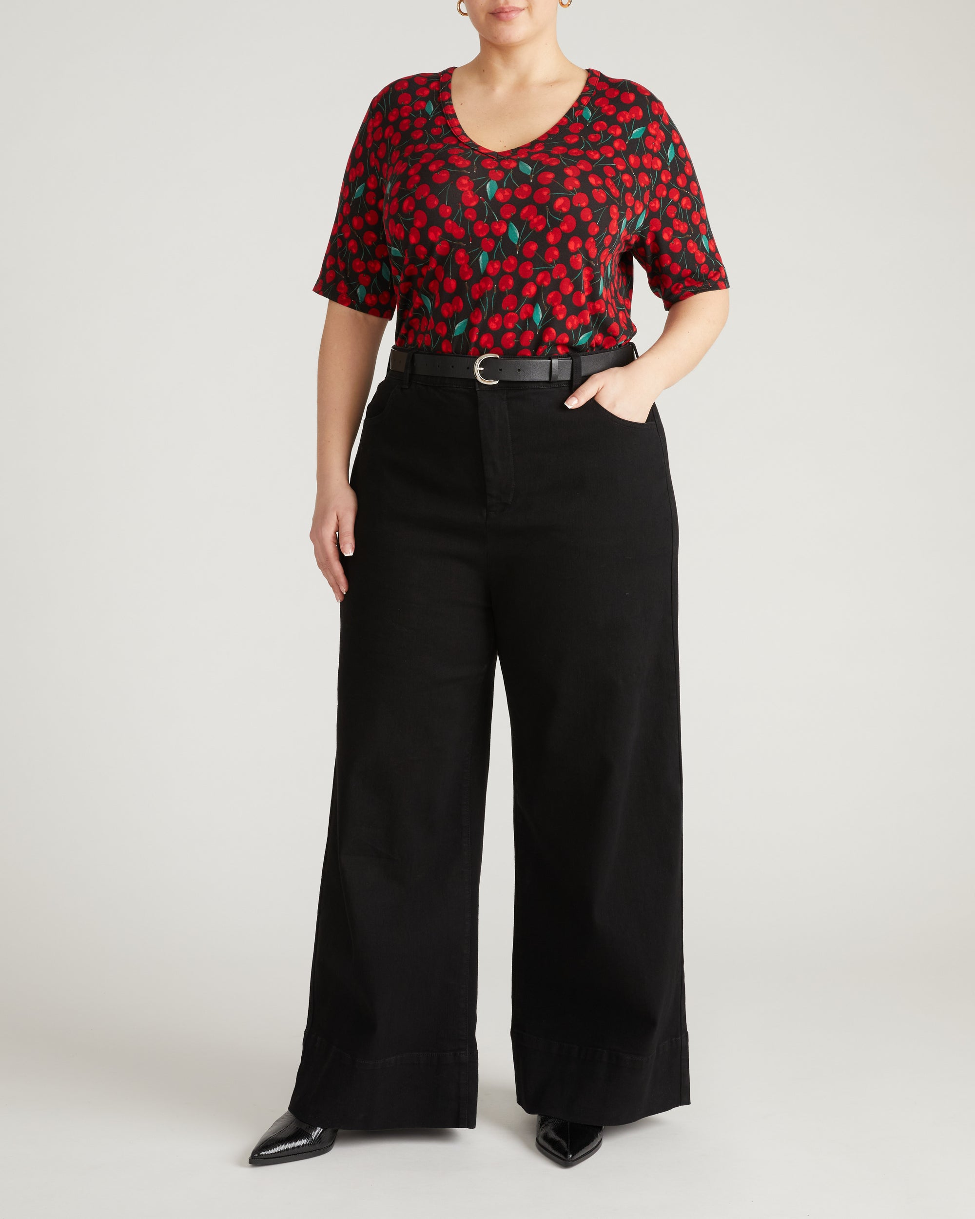 Lily Liquid Jersey V-Neck Stovepipe Tee - Very Cherry Print | Plus Size & Straight Size Women's Fashion | Universal Standard