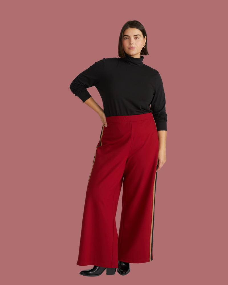 Close Fit Turtleneck - Black