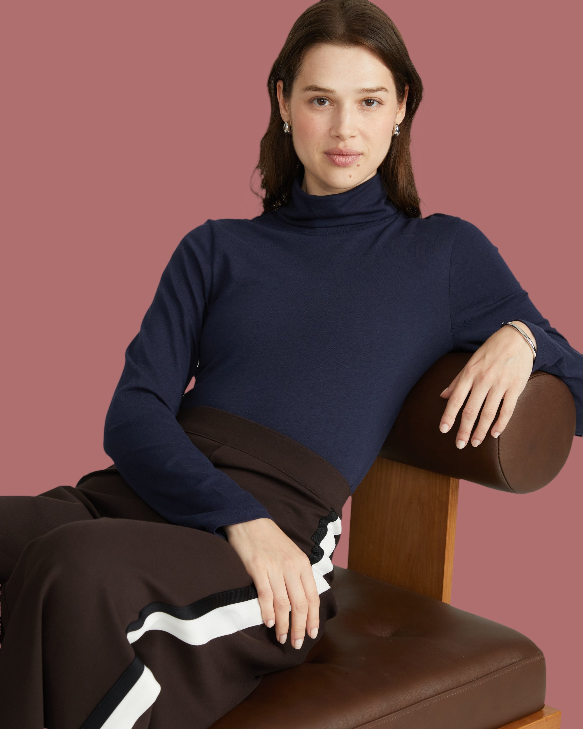 Close Fit Turtleneck - Navy