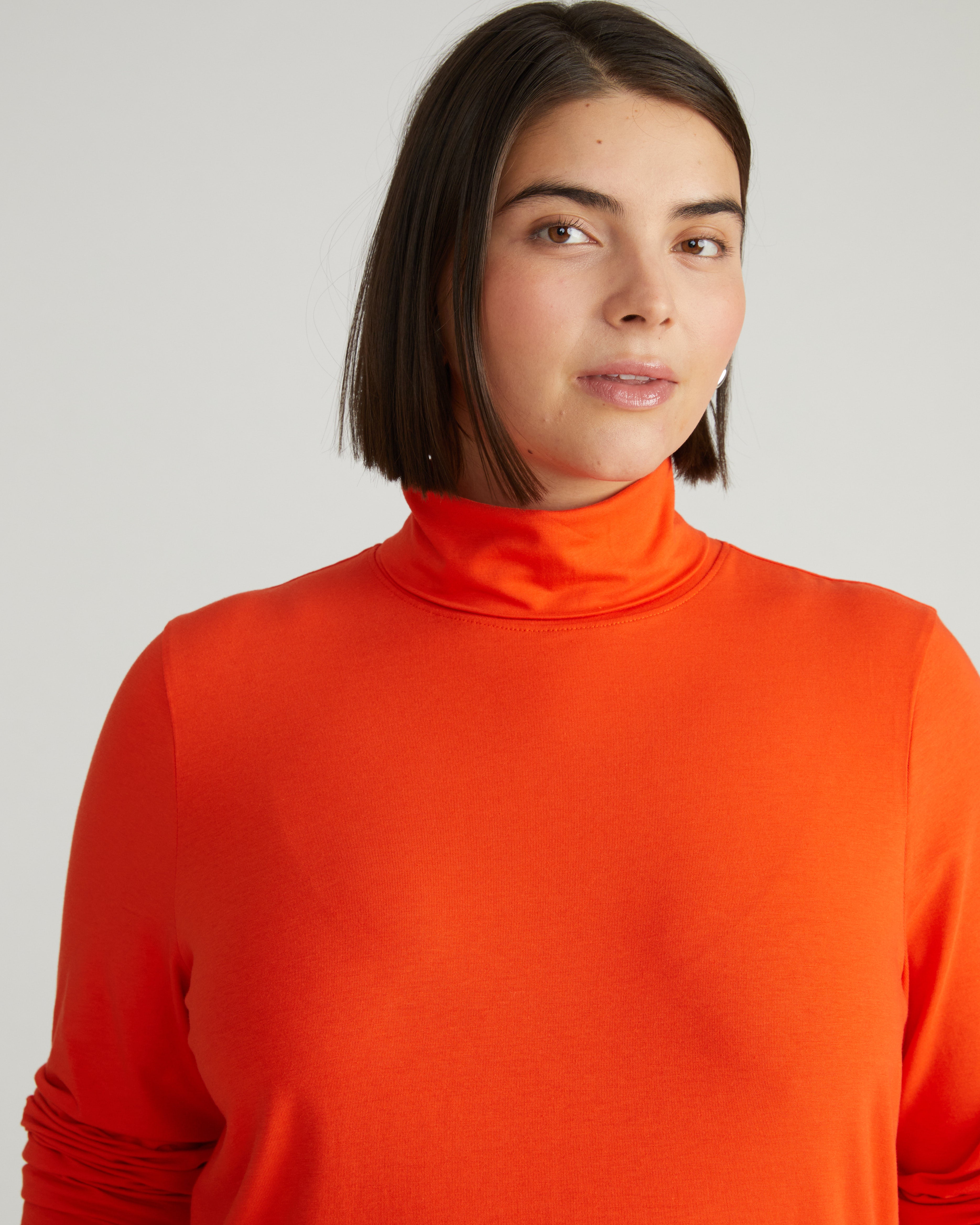 Close Fit Turtleneck - Poppy – Universal Standard