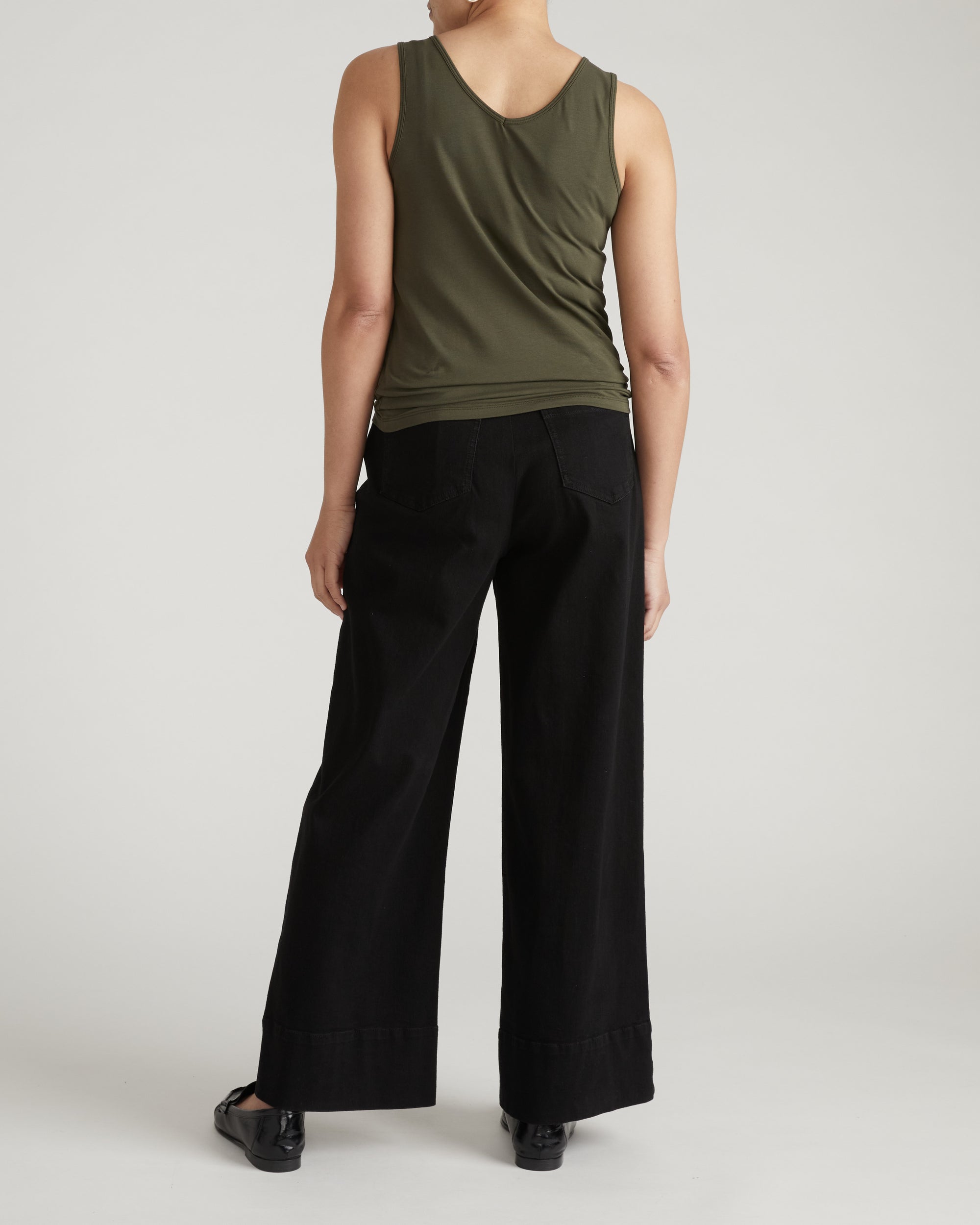 Double V Tank - Nori | Plus Size & Straight Size Women's Fashion | Universal Standard