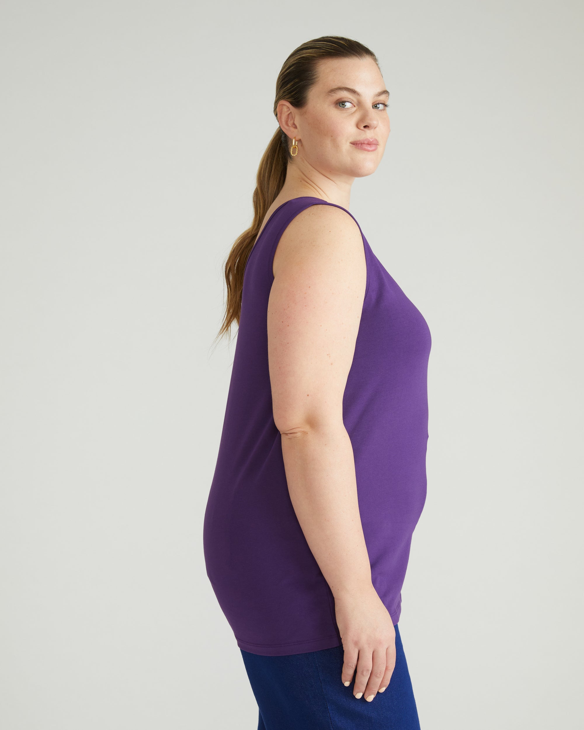 Double V Tank - Deep Purple