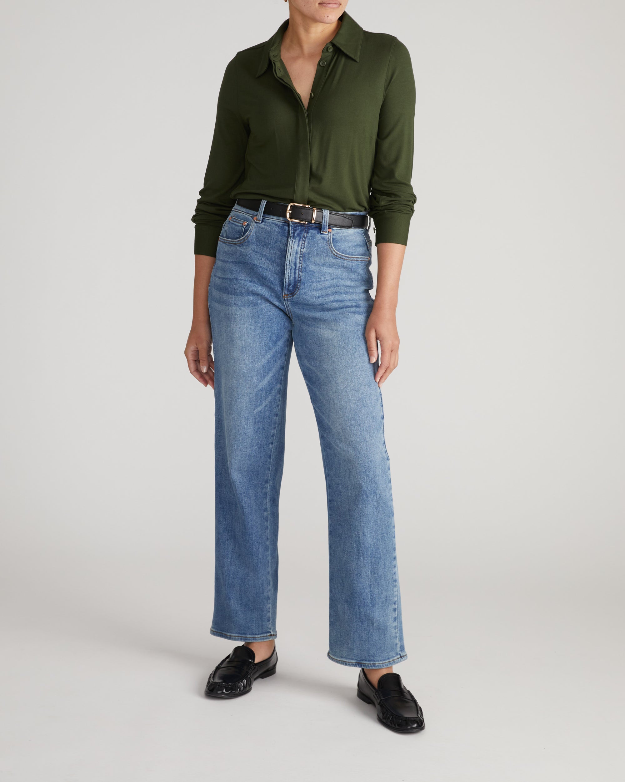 Elbe Liquid Jersey Shirt Classic Fit - Coratina Green | Plus Size & Straight Size Women's Fashion | Universal Standard
