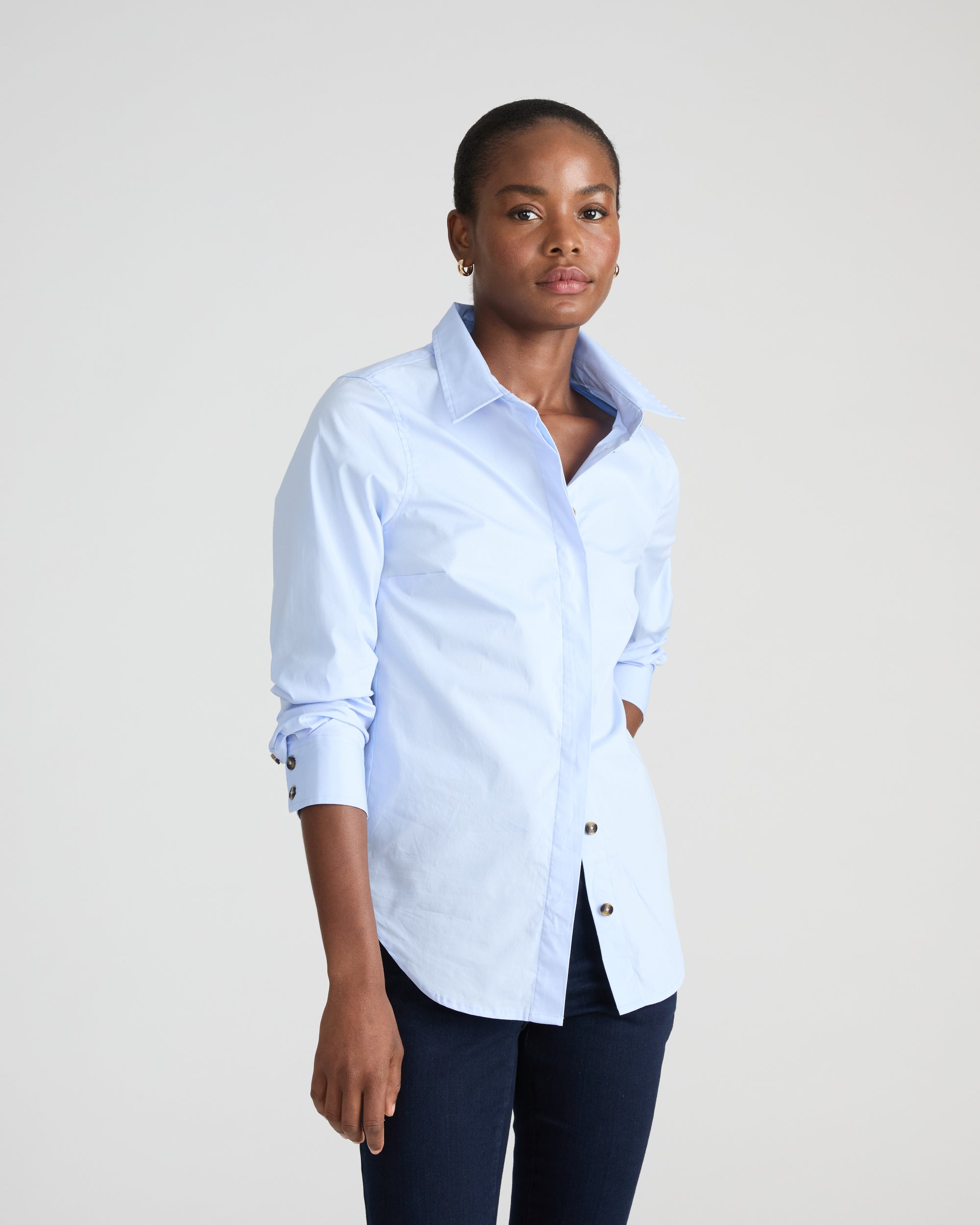 Elbe Stretch Poplin Shirt Classic Fit - Serene Blue | Plus Size & Straight Size Women's Fashion | Universal Standard