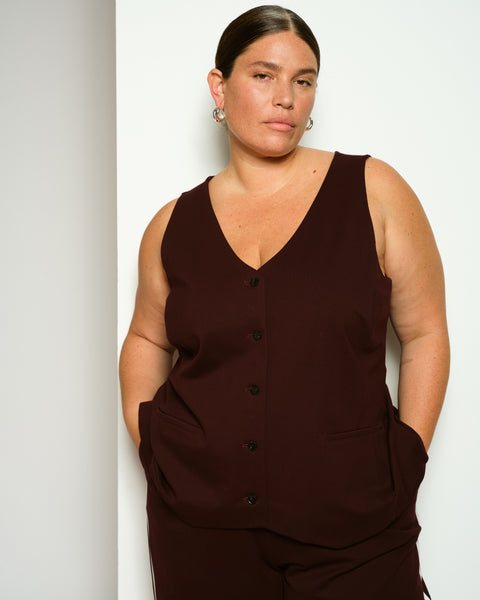 The Tailored Ponte Vest - Black Cherry – Universal Standard