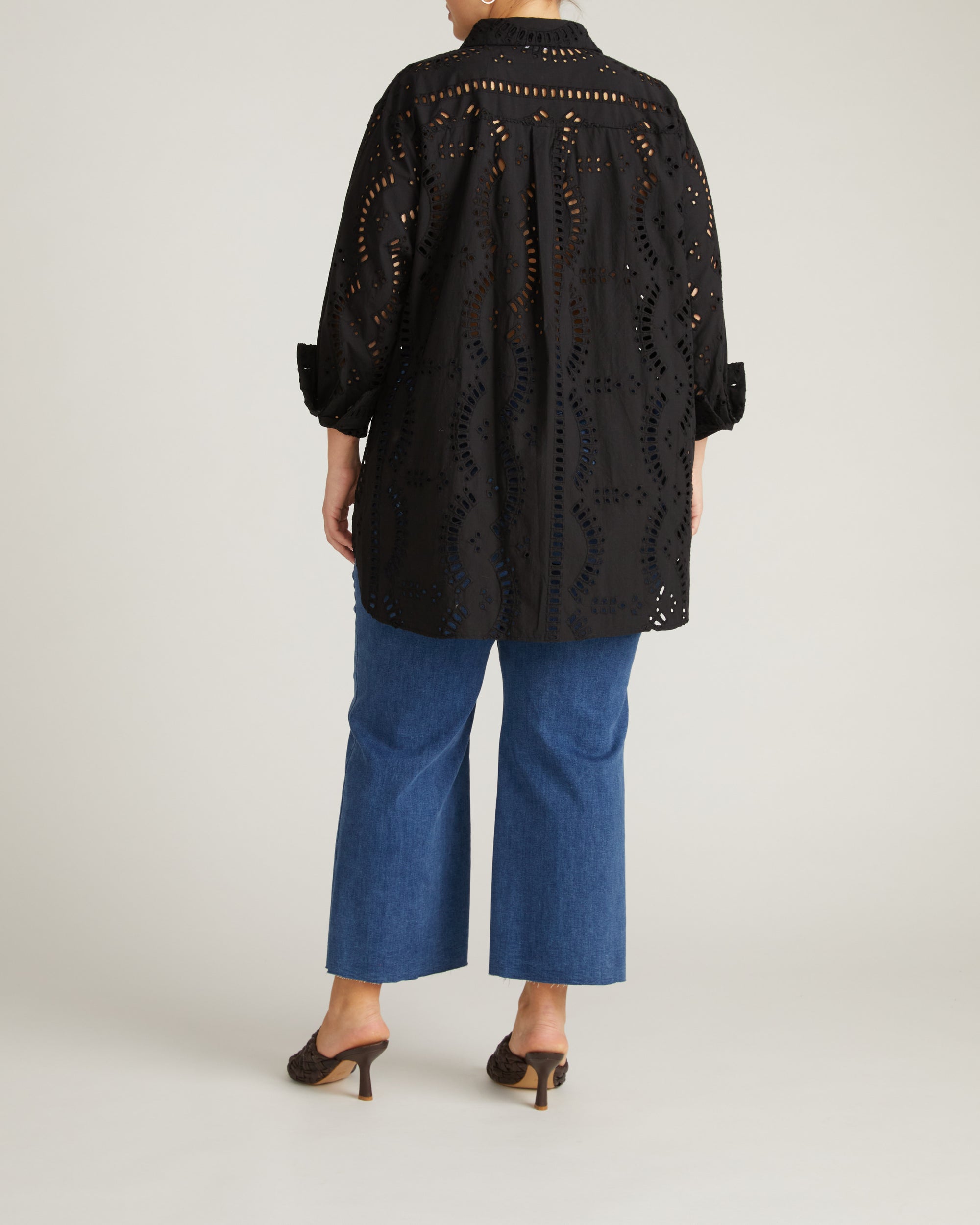 The Embroidered Artist Poplin Shirt - Black | Plus Size & Straight Size Women's Fashion | Universal Standard