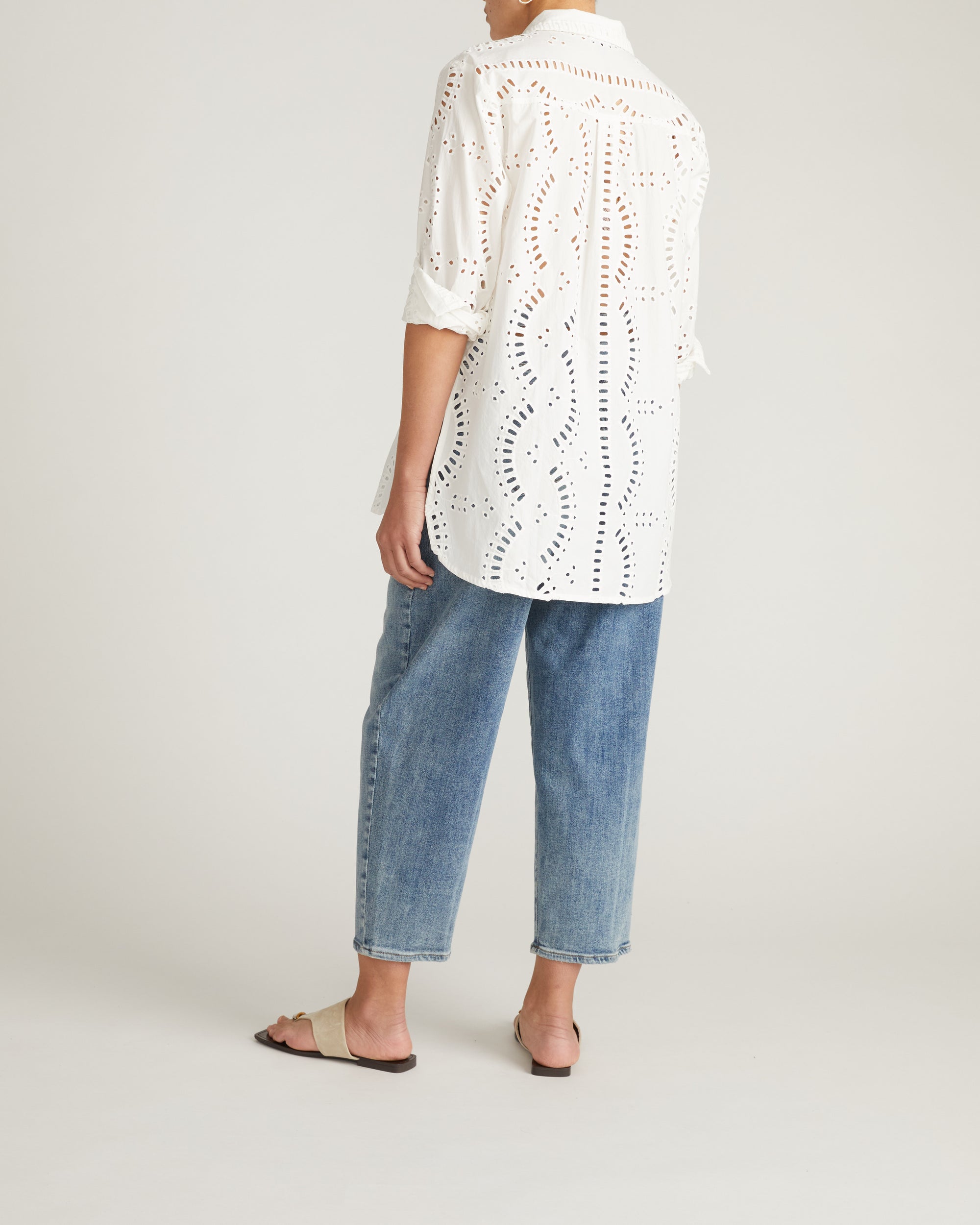 The Embroidered Artist Poplin Shirt - White | Plus Size & Straight Size Women's Fashion | Universal Standard