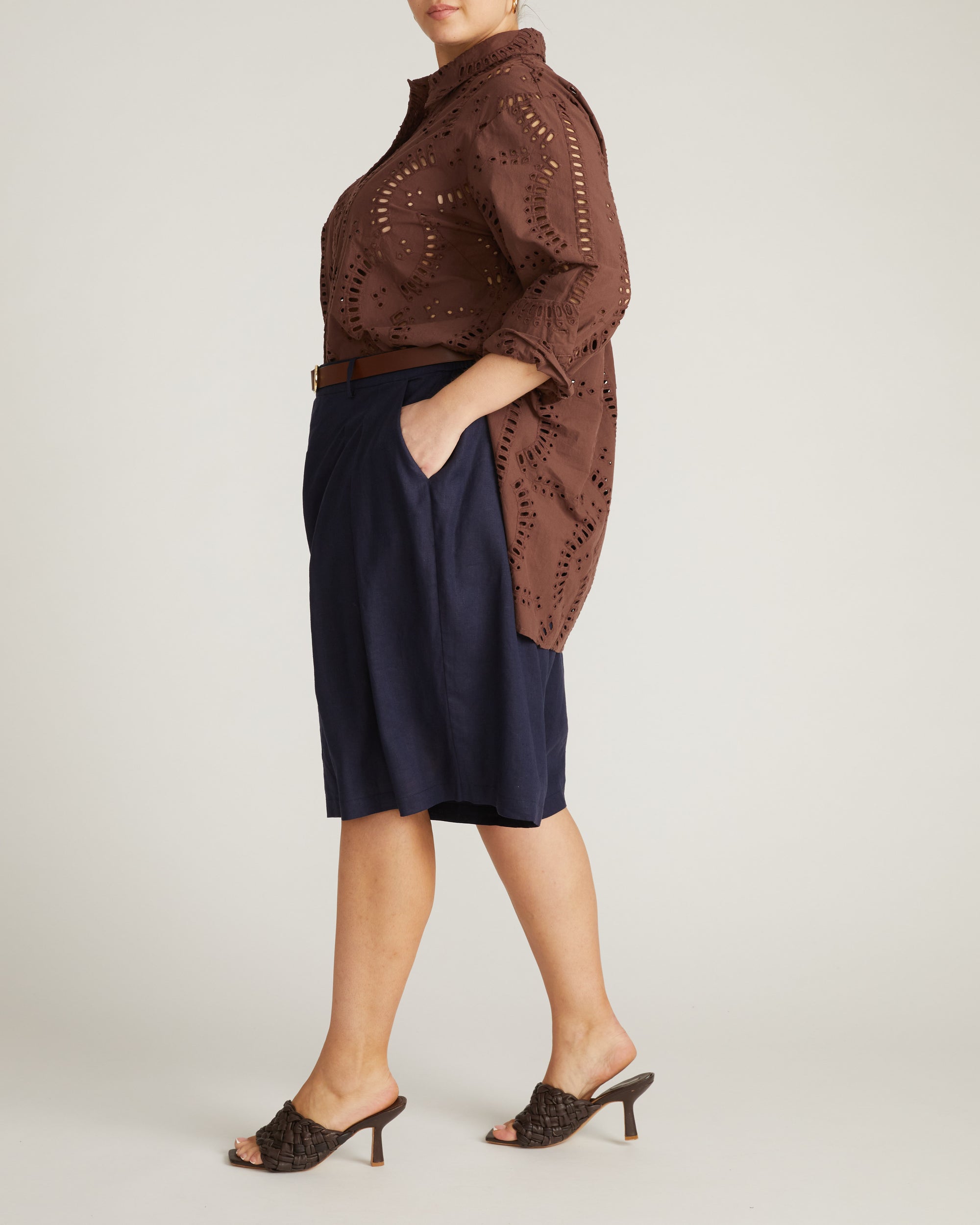 The Embroidered Artist Poplin Shirt - Peppercorn | Plus Size & Straight Size Women's Fashion | Universal Standard