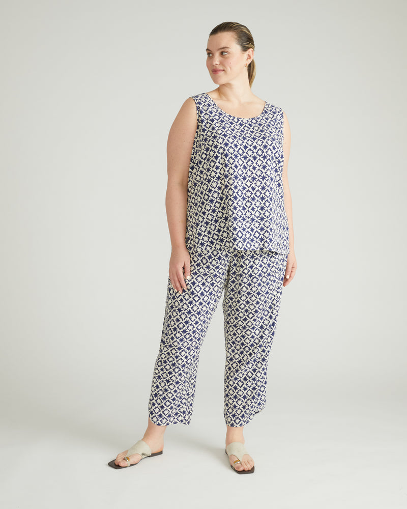 Cooling Stretch Cupro Pants - Navy Hacienda Print