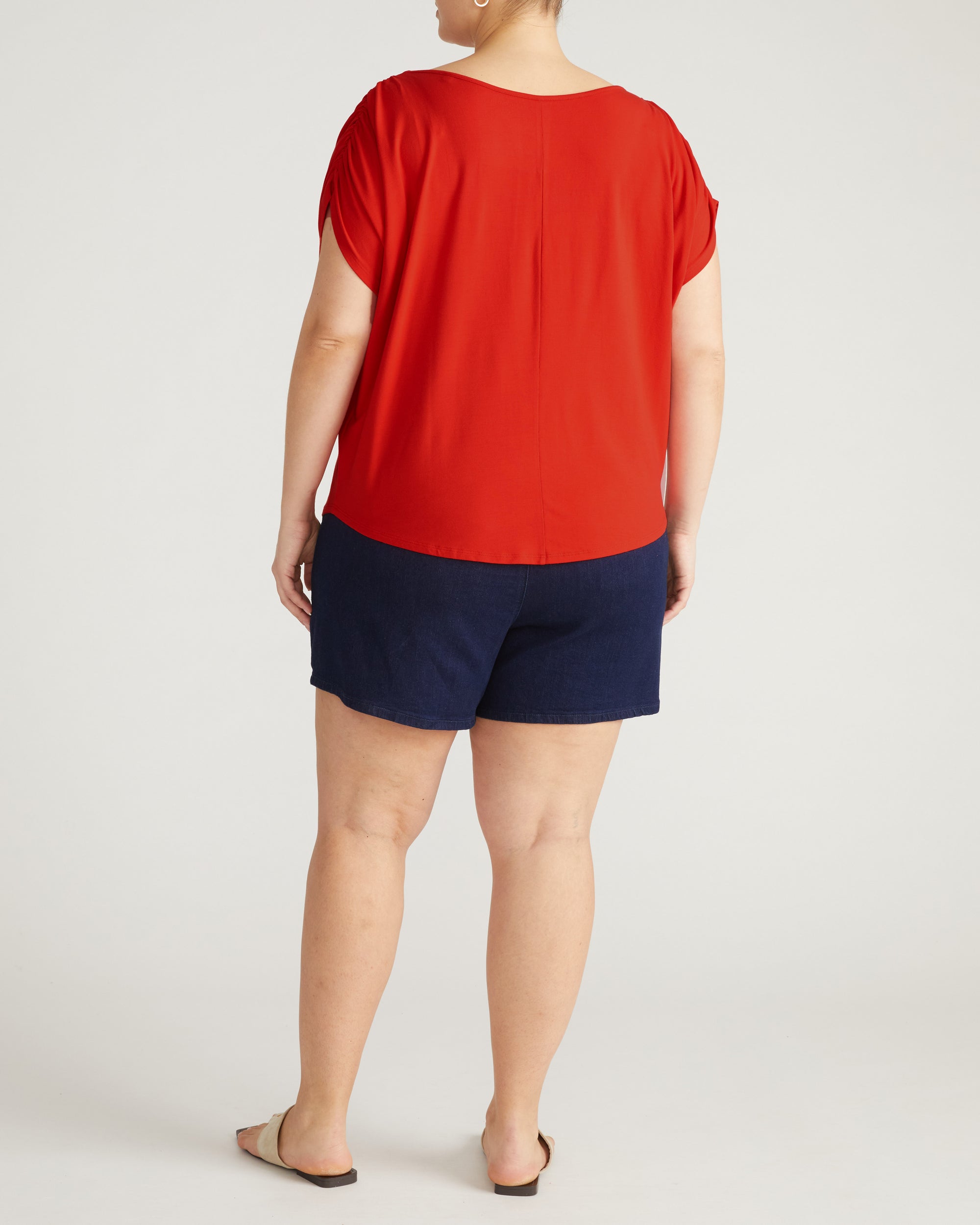 Helena Divine Jersey Gathered Tee - Shoreline Sunset | Plus Size & Straight Size Women's Fashion | Universal Standard