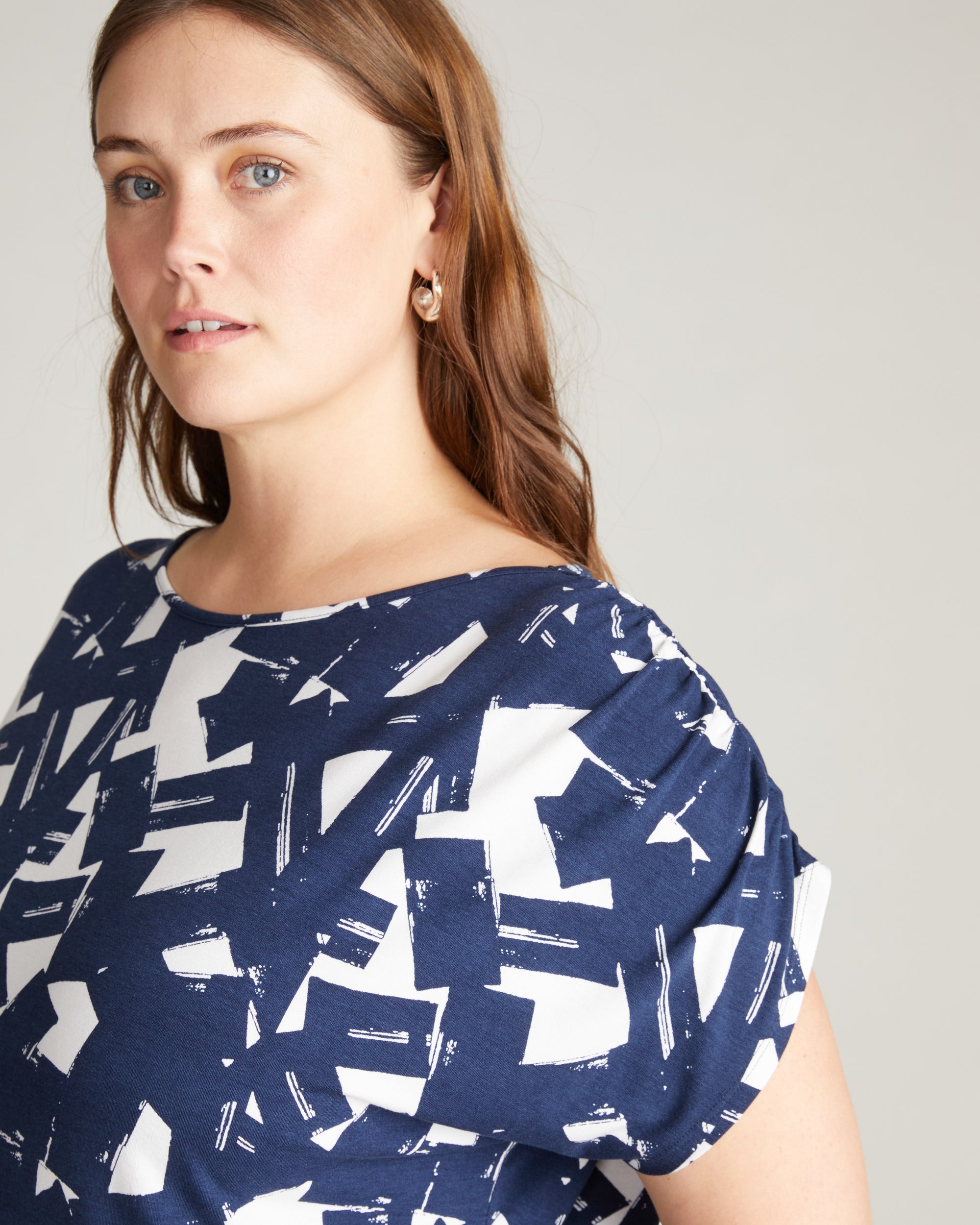 Helena Divine Jersey Gathered Tee - Navy Santiago Print | Plus Size & Straight Size Women's Fashion | Universal Standard