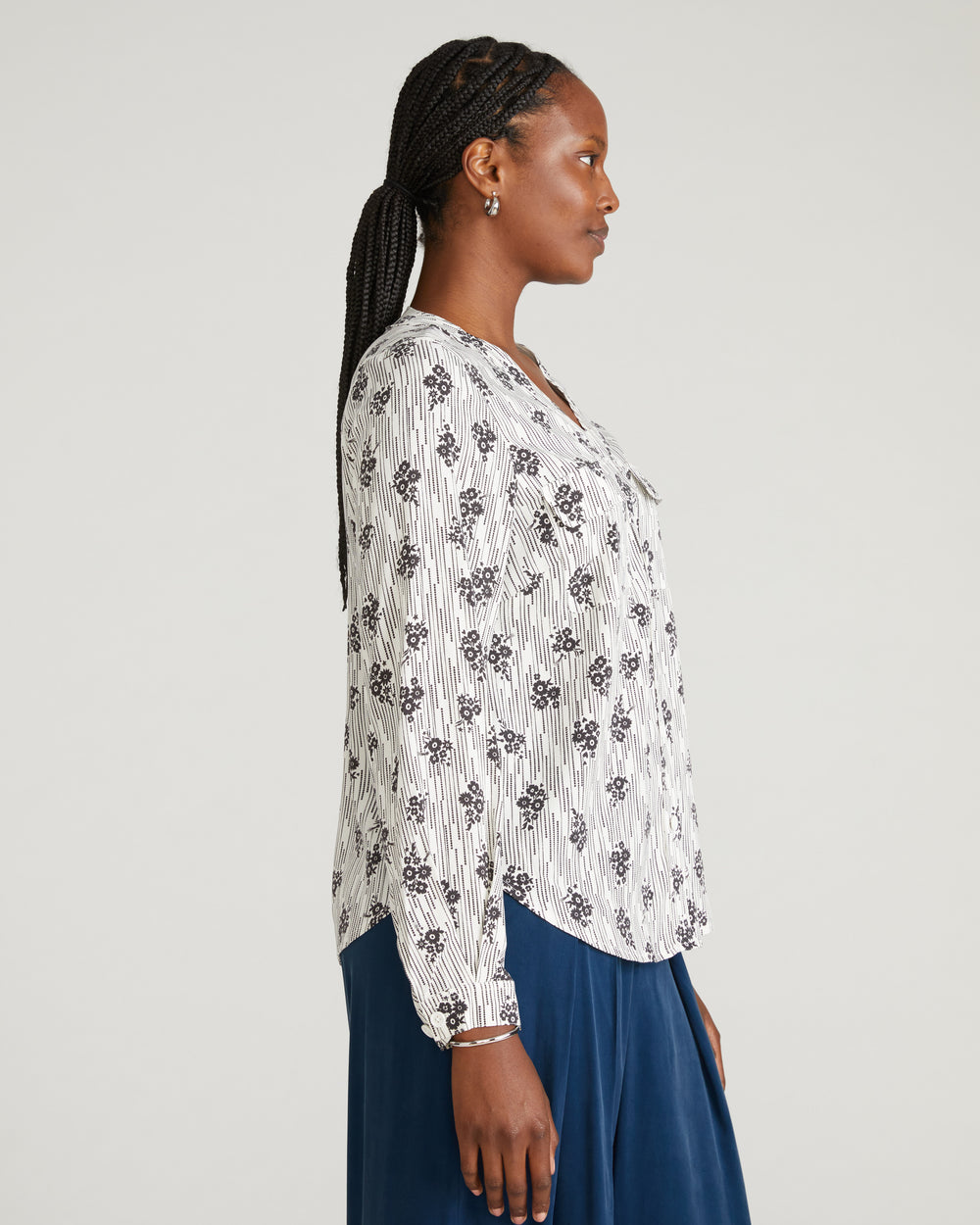 Cooling Stretch Cupro Button-Down Blouse - Vintage Daydream Print