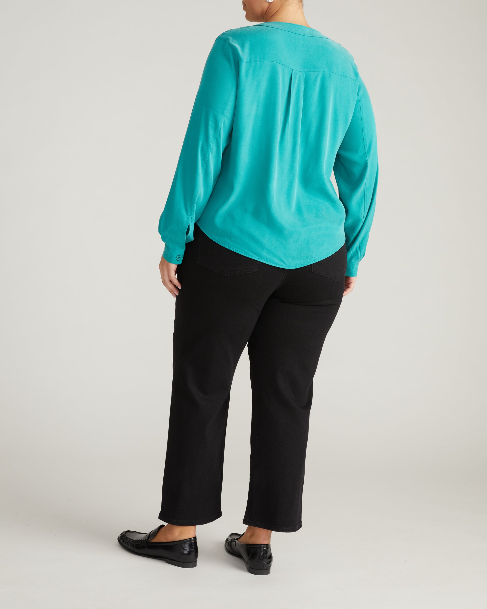 Cooling Stretch Cupro Button-Down Blouse - Green Tourmaline