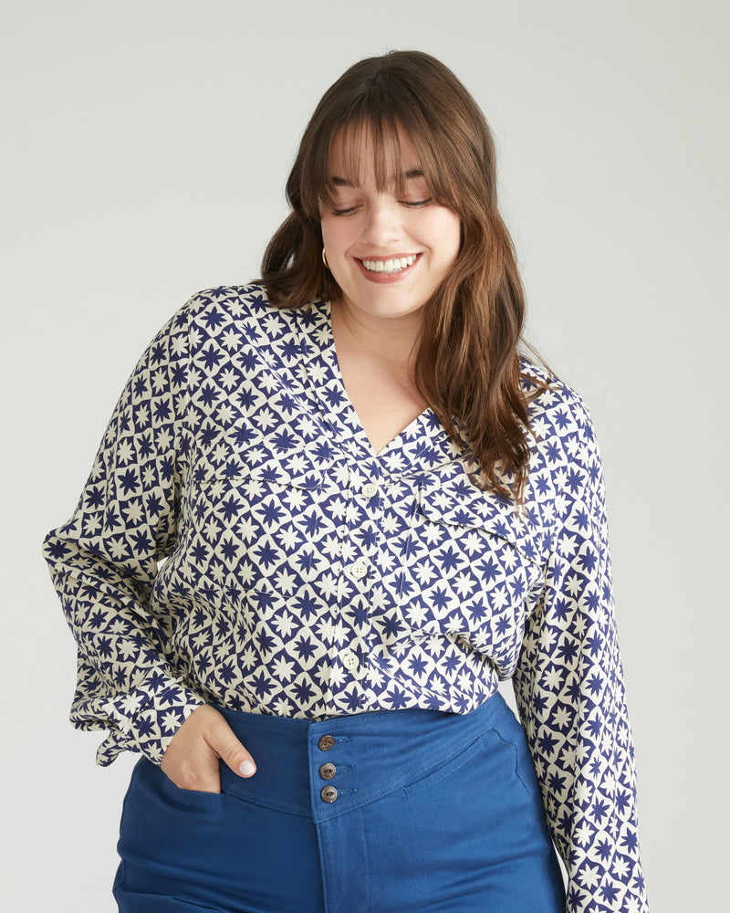Cooling Stretch Cupro Button-Down Blouse - Navy Hacienda Print