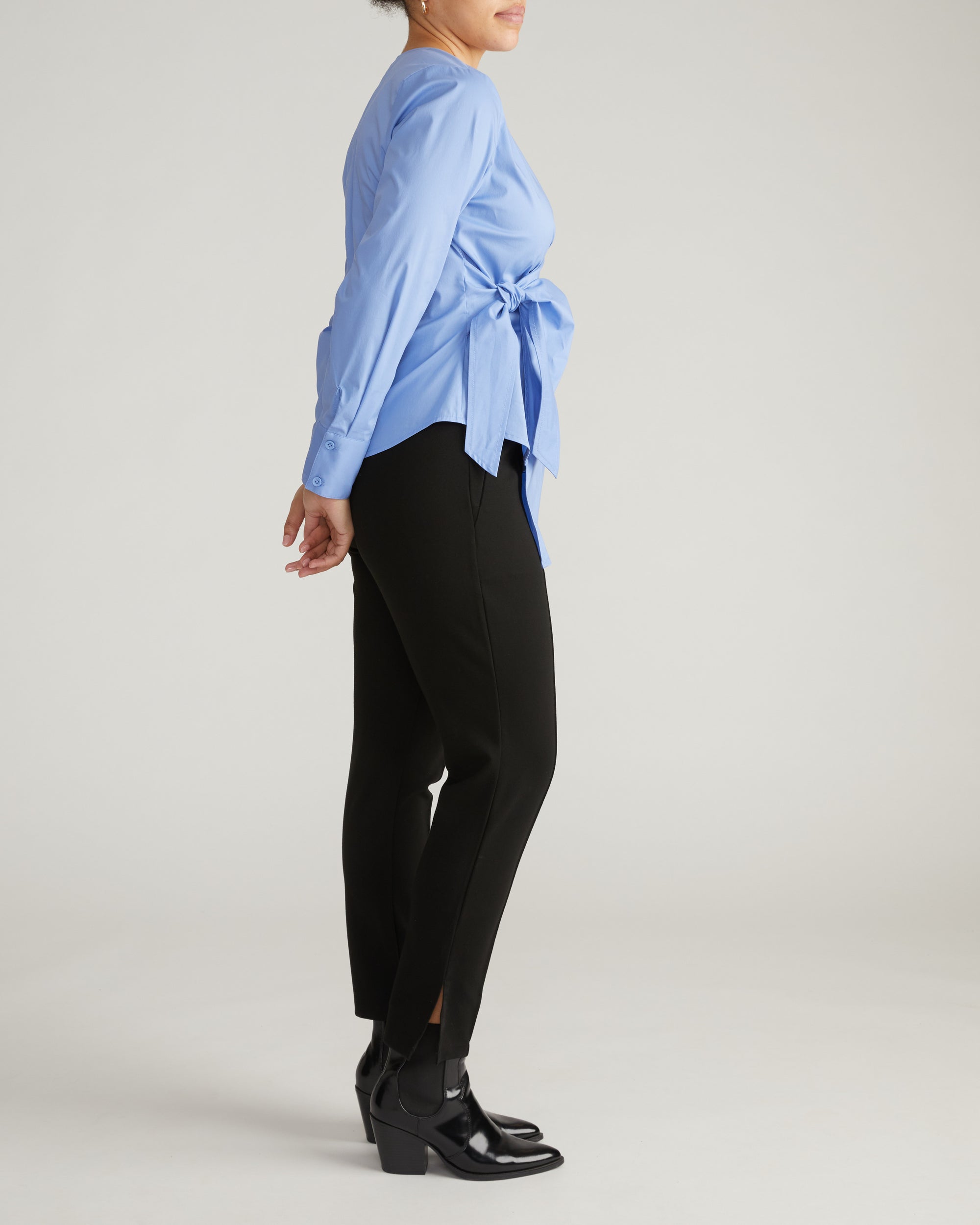 Beacon Stretch Poplin Wrap Shirt - Soft Blue | Plus Size & Straight Size Women's Fashion | Universal Standard