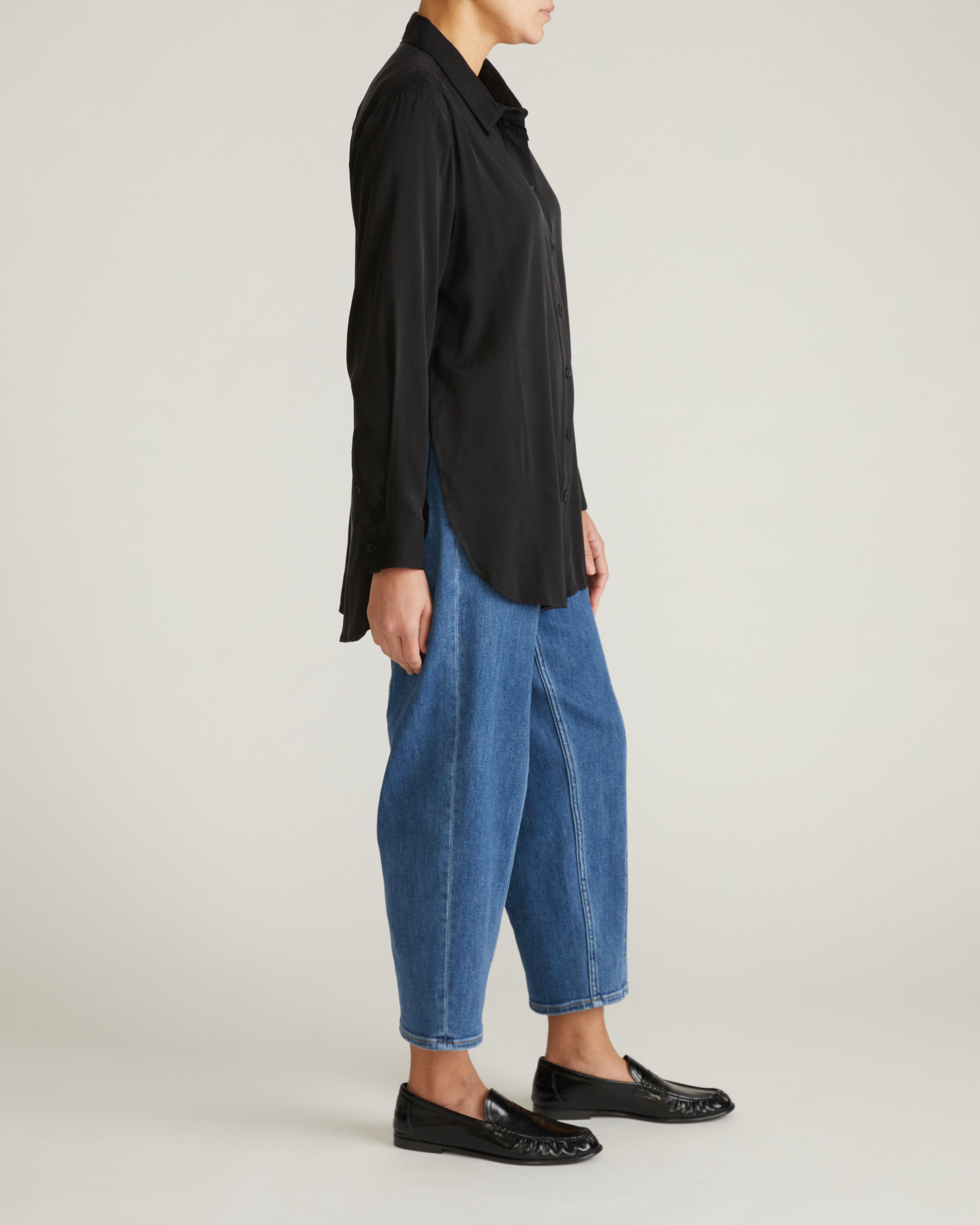 Cooling Stretch Cupro Artist Shirt - Black – Universal Standard