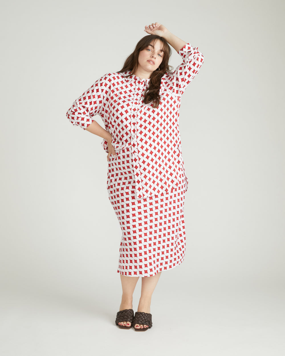 Cooling Stretch Cupro Artist Shirt - Morningstar Print in Red
