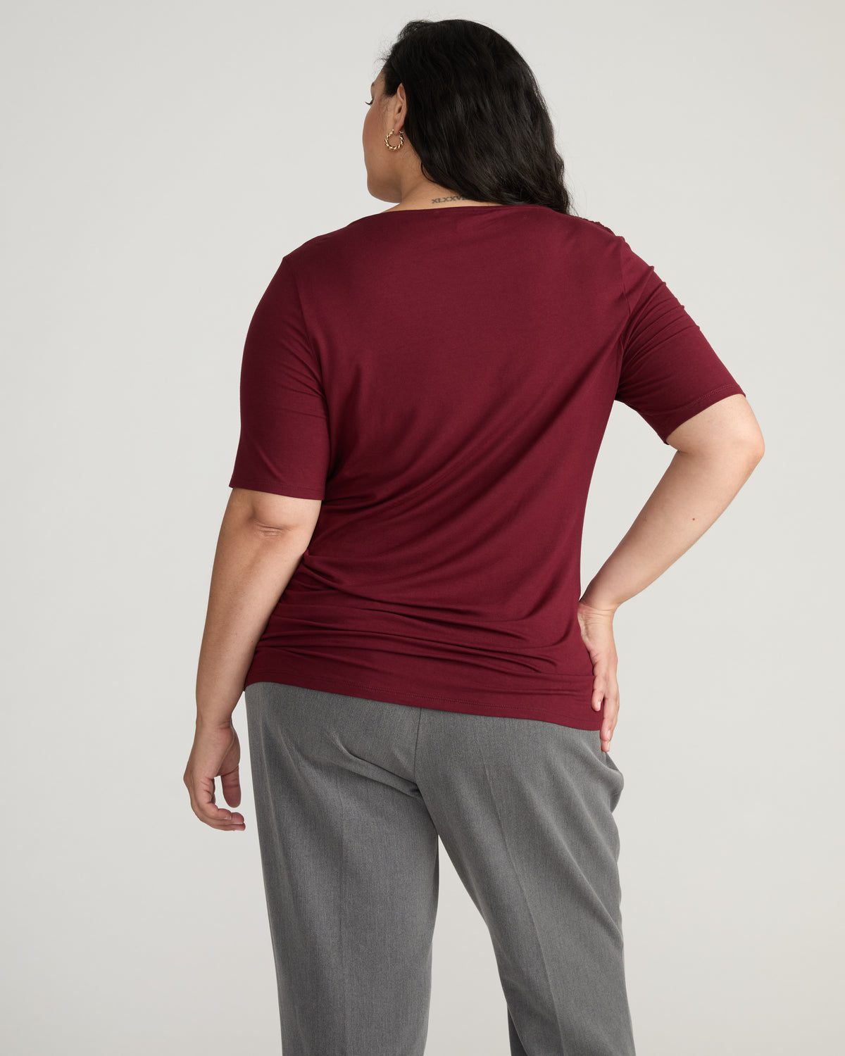 Louise Short Sleeve Liquid Jersey Top - Deep Red | Plus Size & Straight Size Women's Fashion | Universal Standard