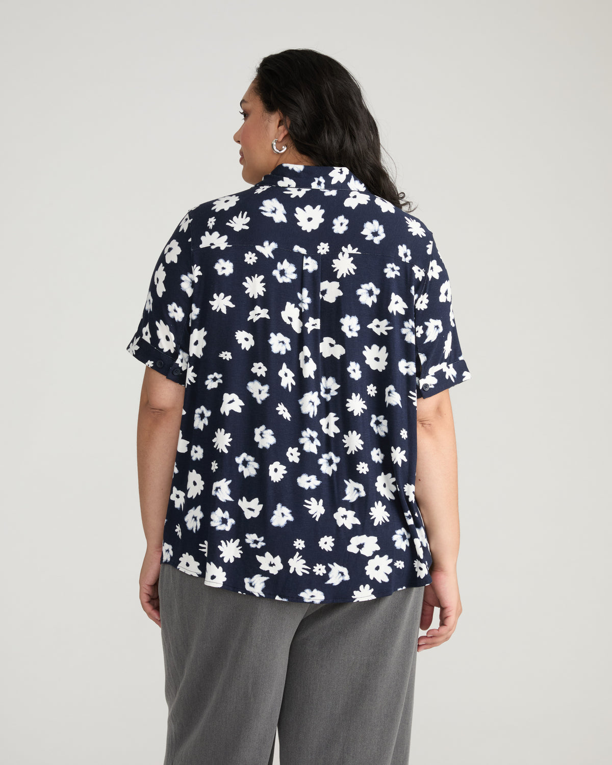 Chelsea Liquid Jersey Short Sleeve Shirt - Mystic Blossom | Plus Size & Straight Size Women's Fashion | Universal Standard