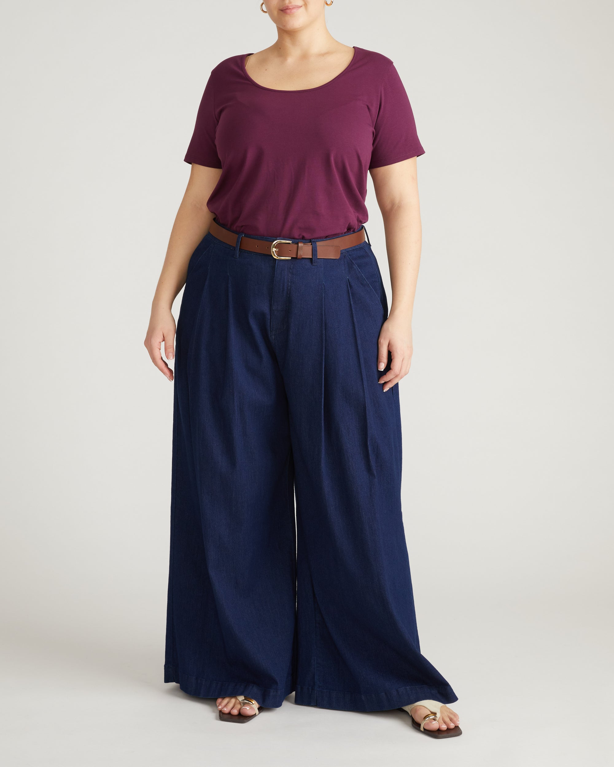 Scoop Neck Tee - Gamay | Plus Size & Straight Size Women's Fashion | Universal Standard