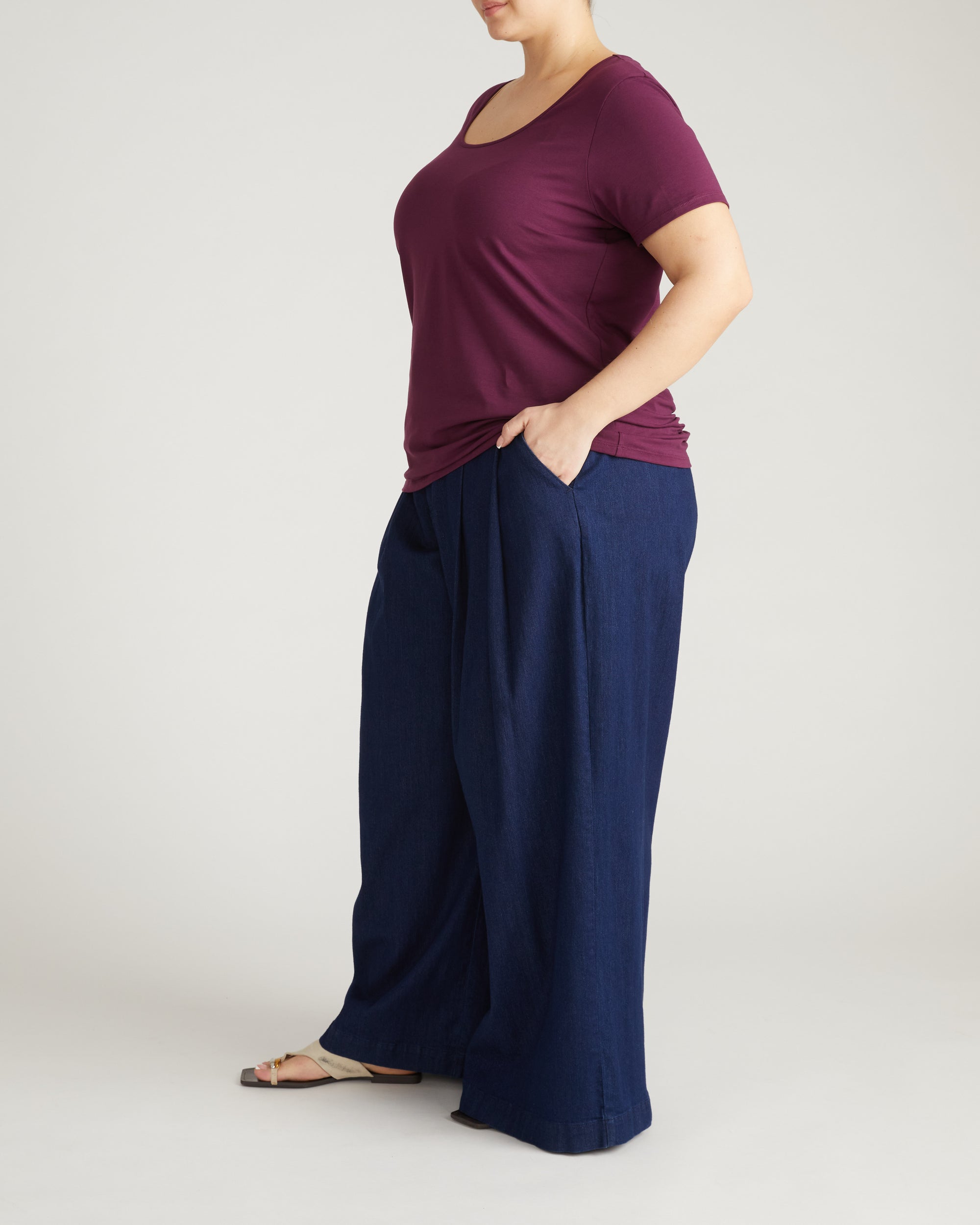 Scoop Neck Tee - Gamay | Plus Size & Straight Size Women's Fashion | Universal Standard