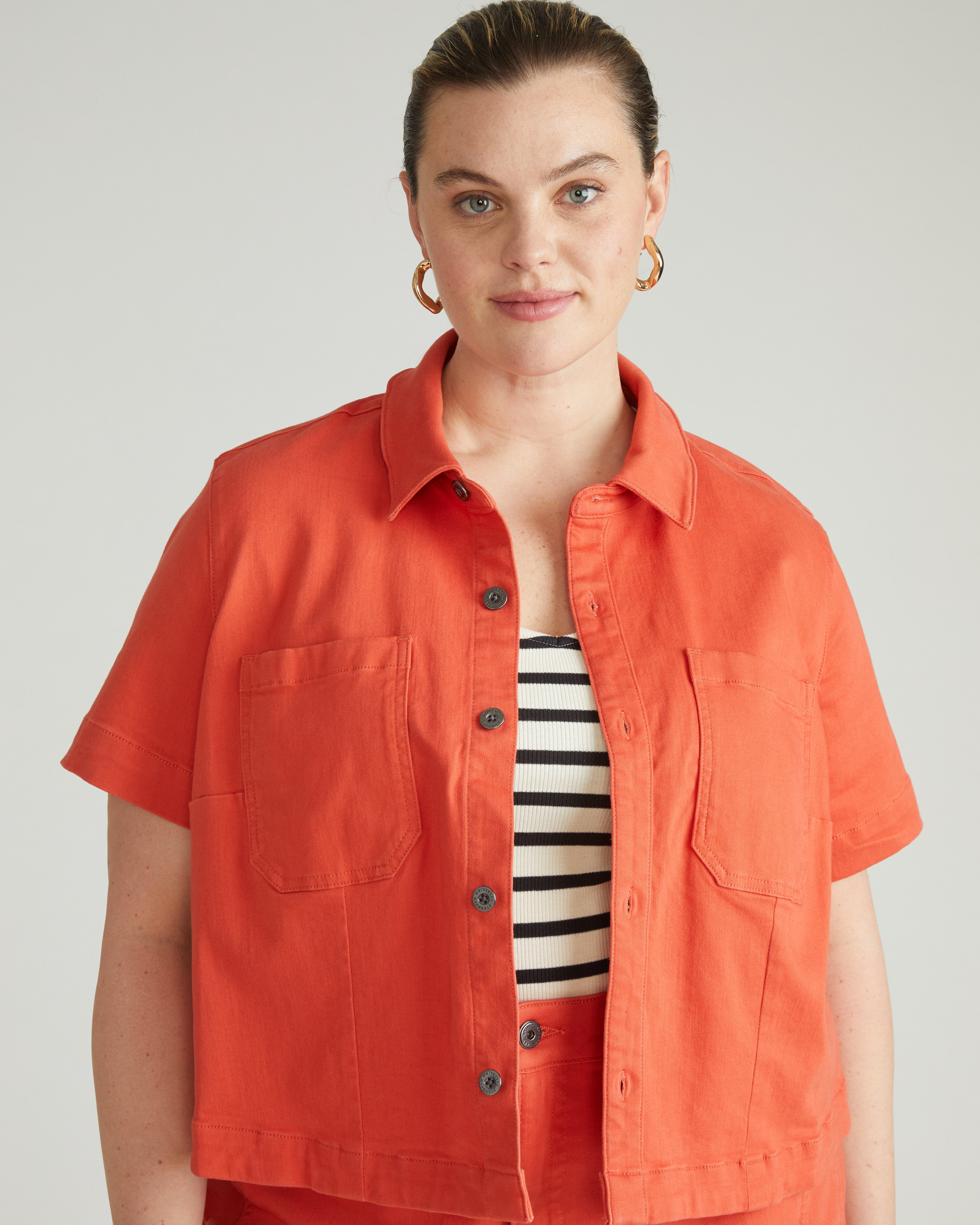 Dec Shacket Flynn Short Sleeve Denim Shacket - Coral Reef – Universal Standard
