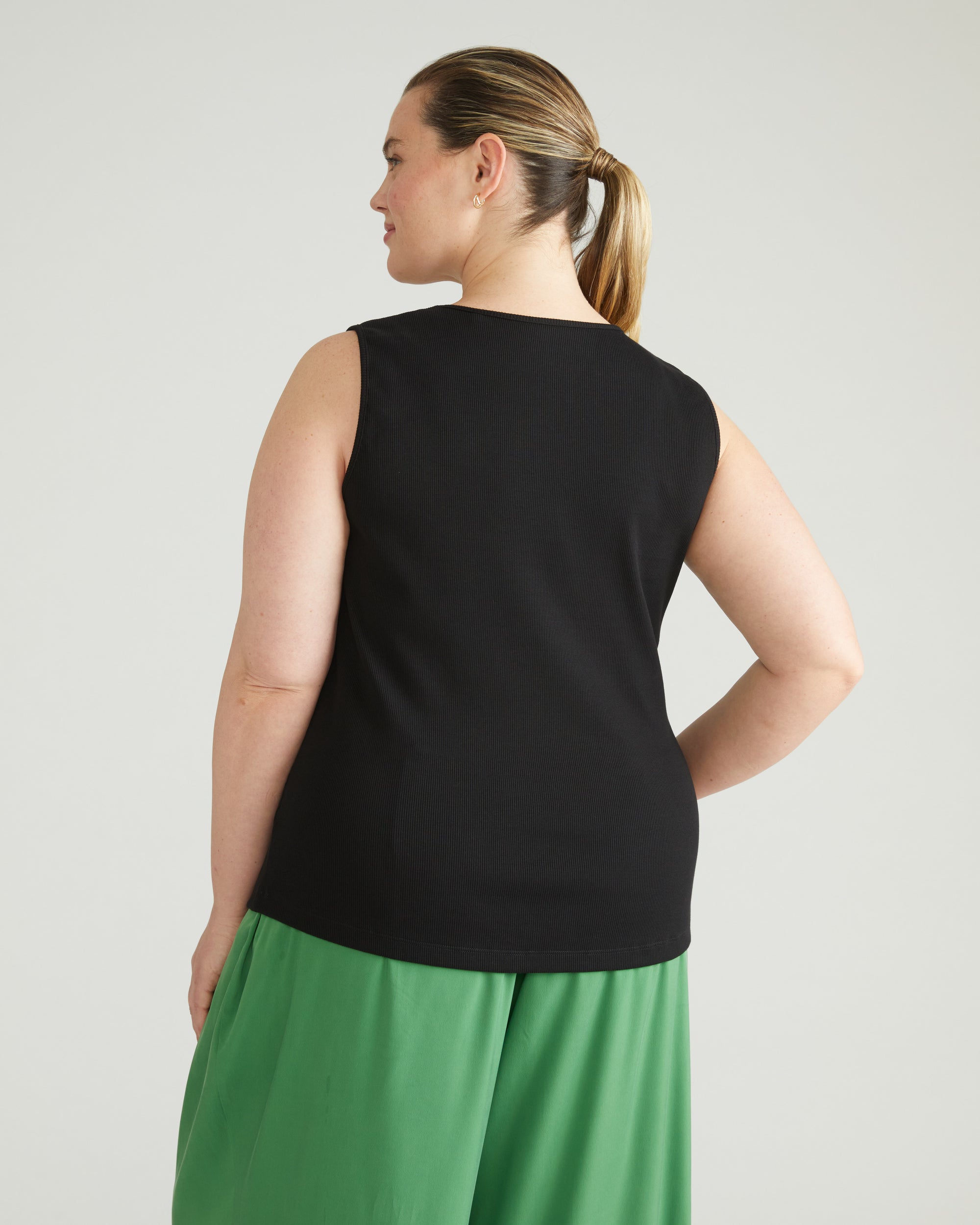 Daisy Ribbed Tank - Black | Plus Size & Straight Size Women's Fashion | Universal Standard