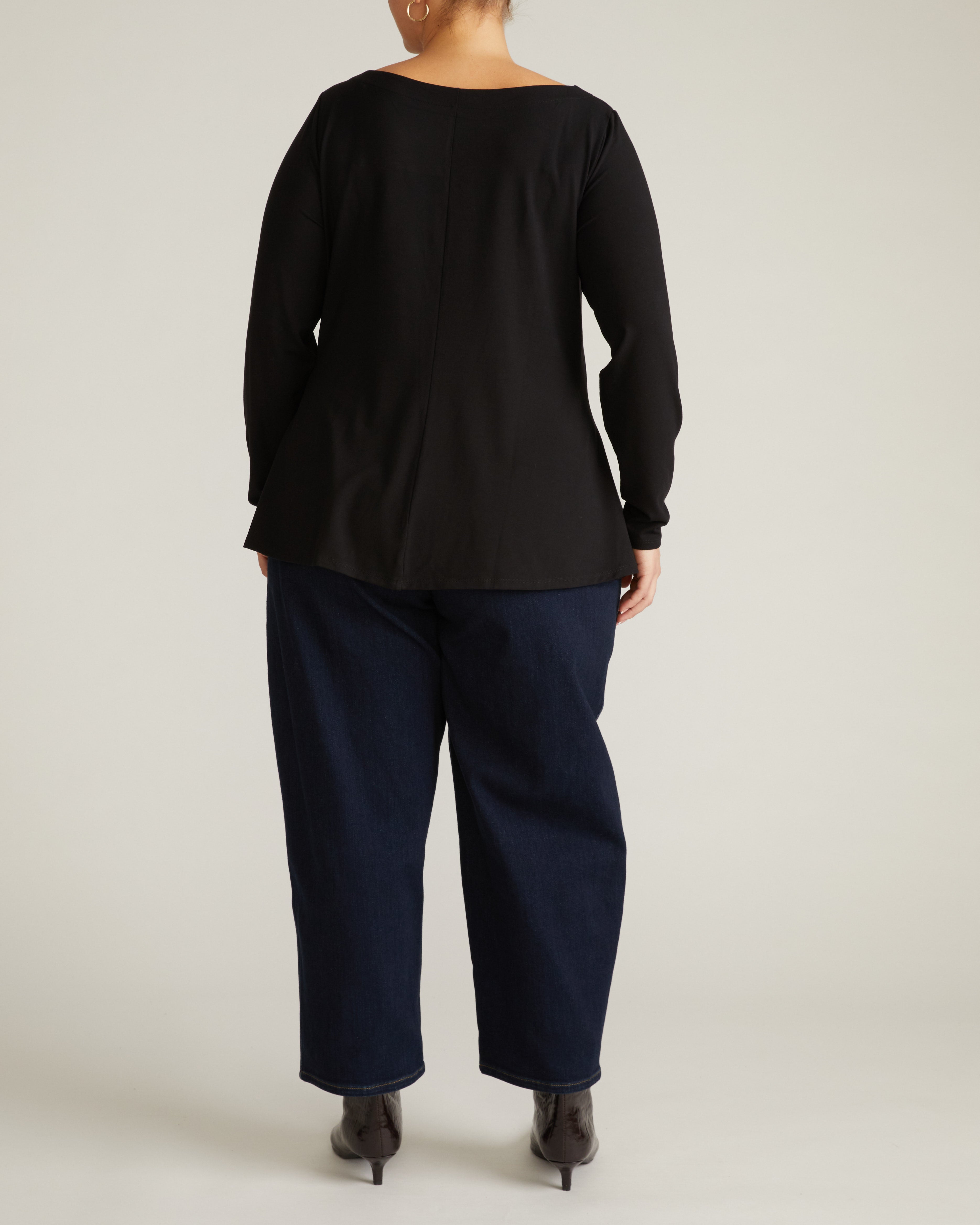 Cassandra Divine Jersey Top - Black – Universal Standard