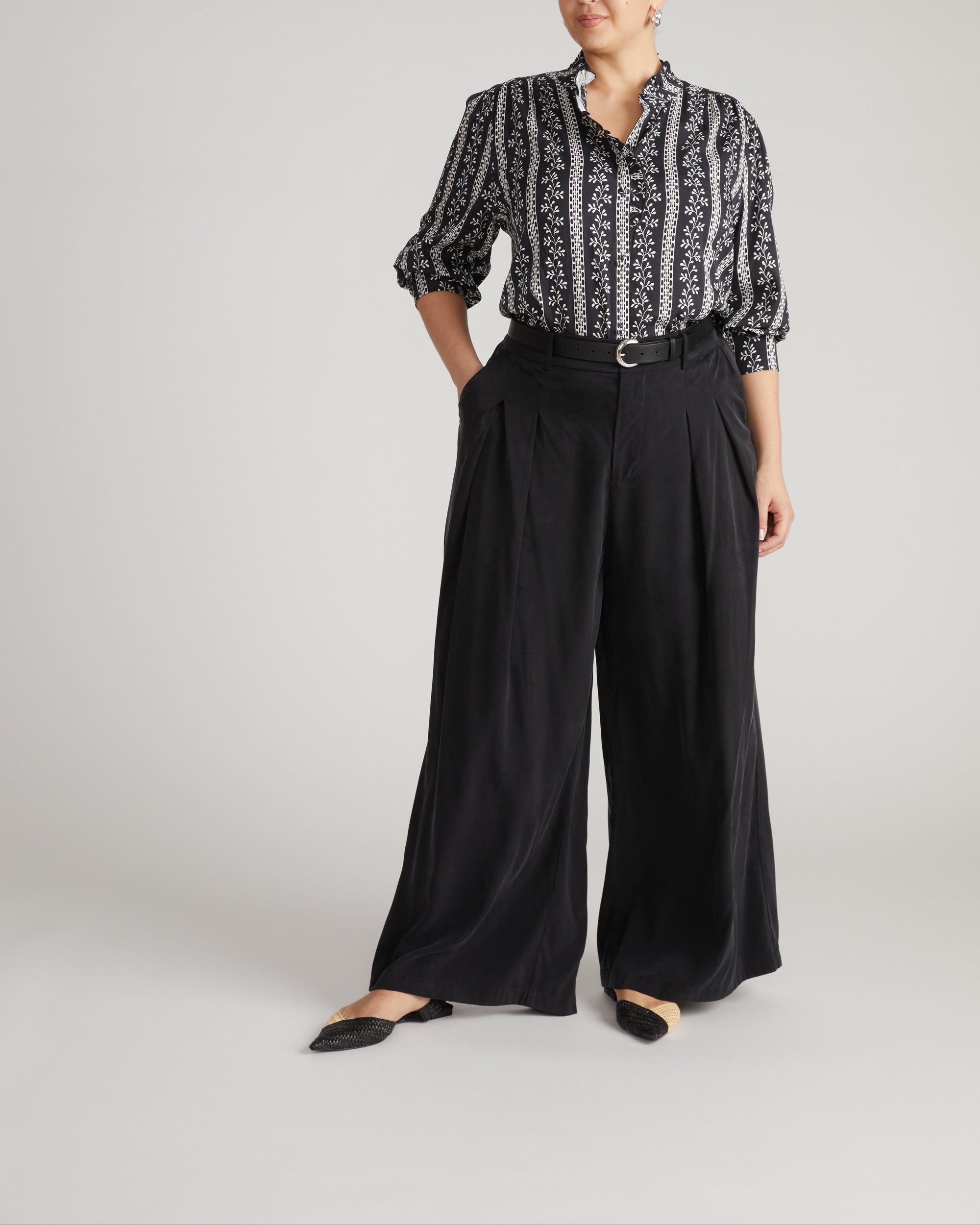 Endora Stretch Cupro Blouse - Florentine Print | Plus Size & Straight Size Women's Fashion | Universal Standard
