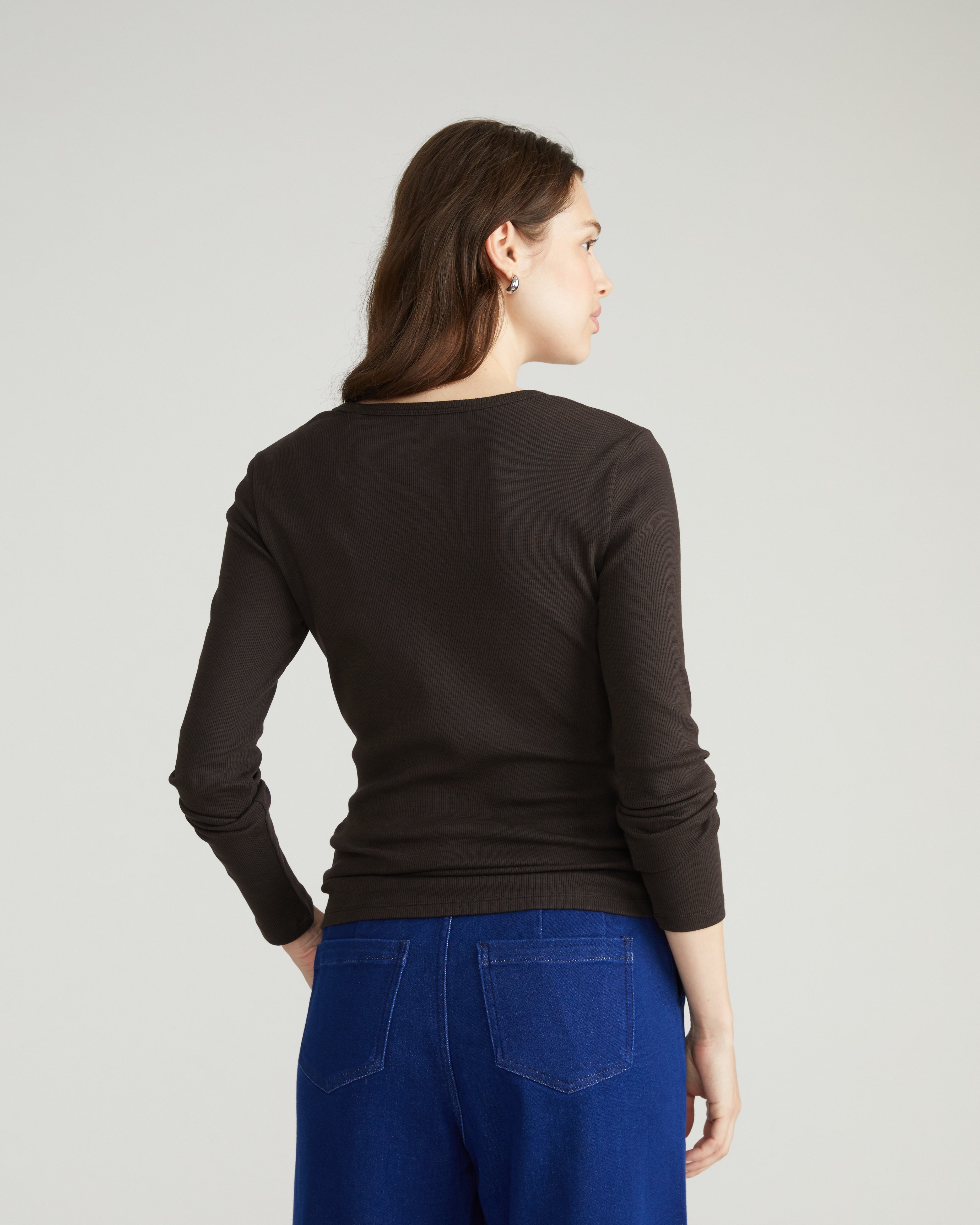 Henley Long Sleeve Ribbed Tee - Espresso – Universal Standard