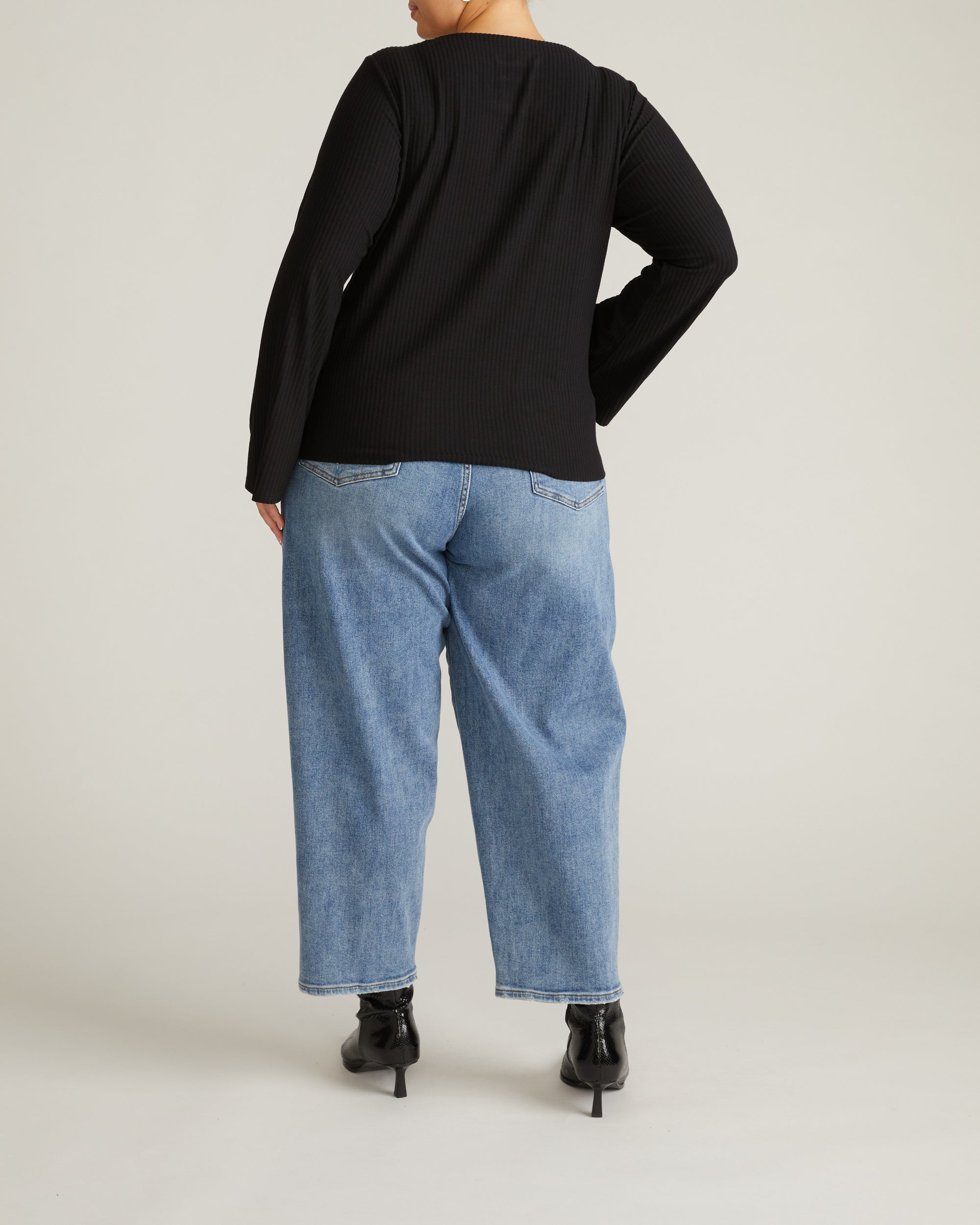 Yasmin Flare Sleeve Ribbed Top - Black | Plus Size & Straight Size Women's Fashion | Universal Standard