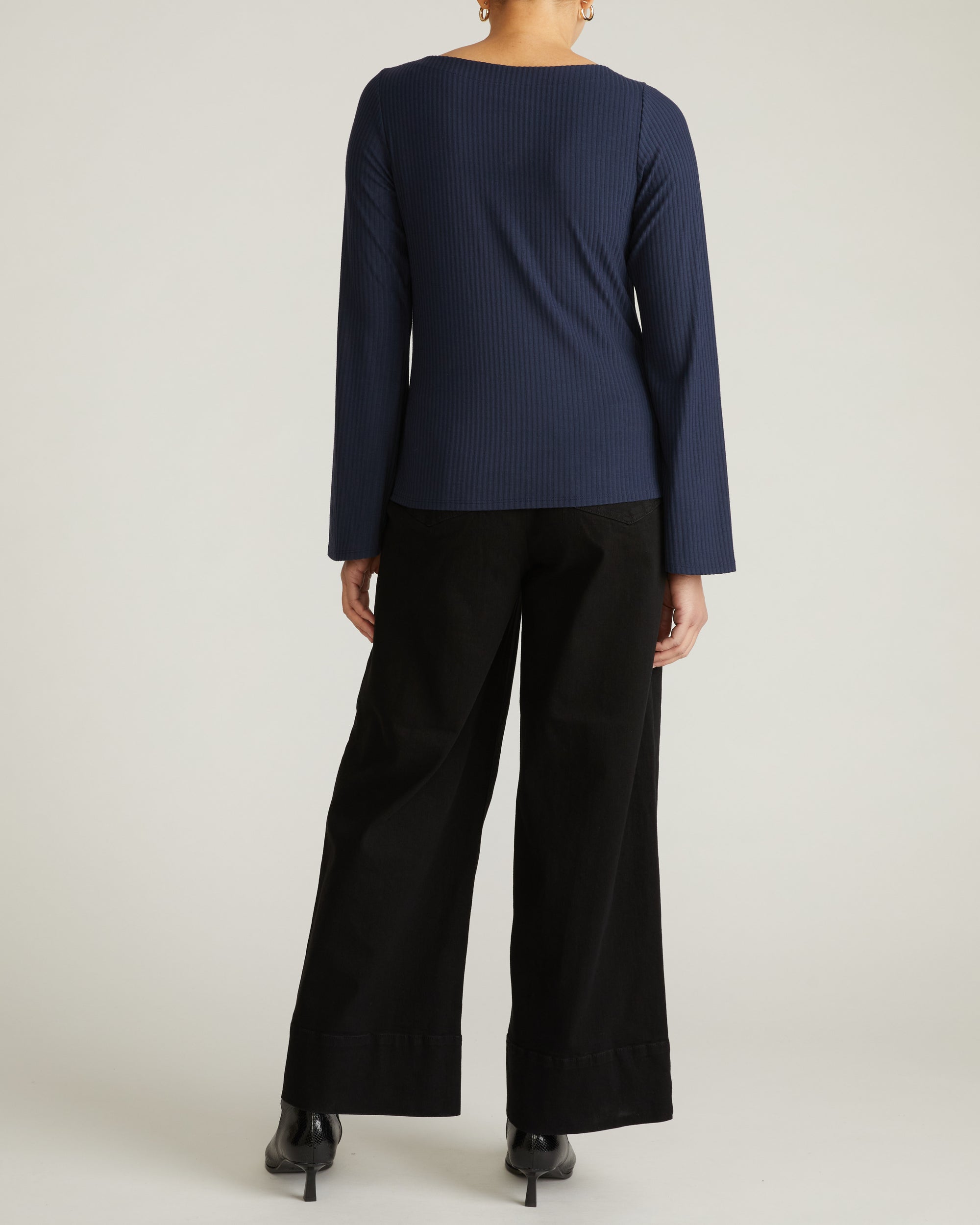Yasmin Flare Sleeve Ribbed Top - Midnight | Plus Size & Straight Size Women's Fashion | Universal Standard