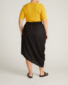 Classic V-Neck Ribbed Tee - Goldenrod | Plus Size & Straight Size Women's Fashion | Universal Standard
