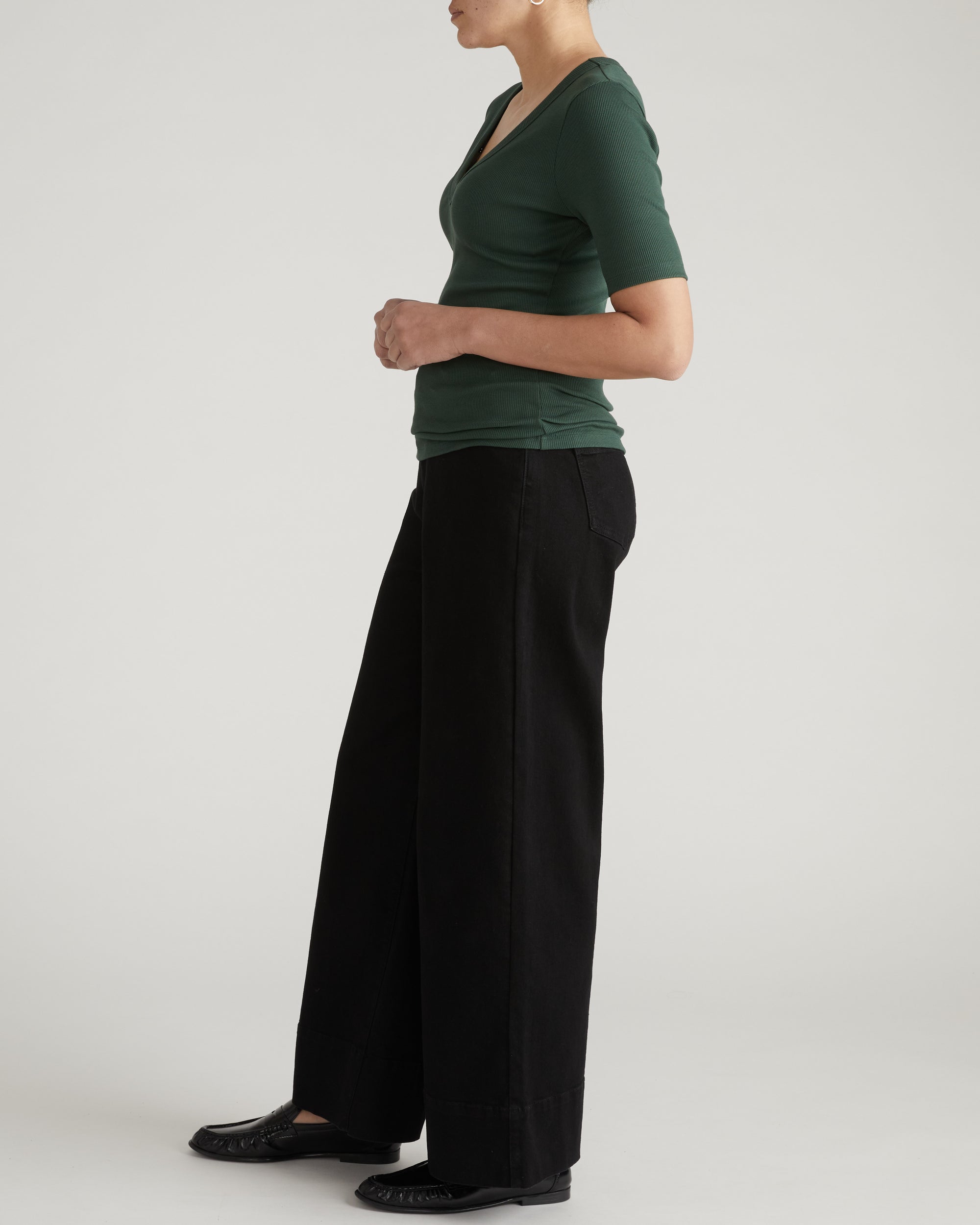 Classic V-Neck Ribbed Tee - Conifer | Plus Size & Straight Size Women's Fashion | Universal Standard