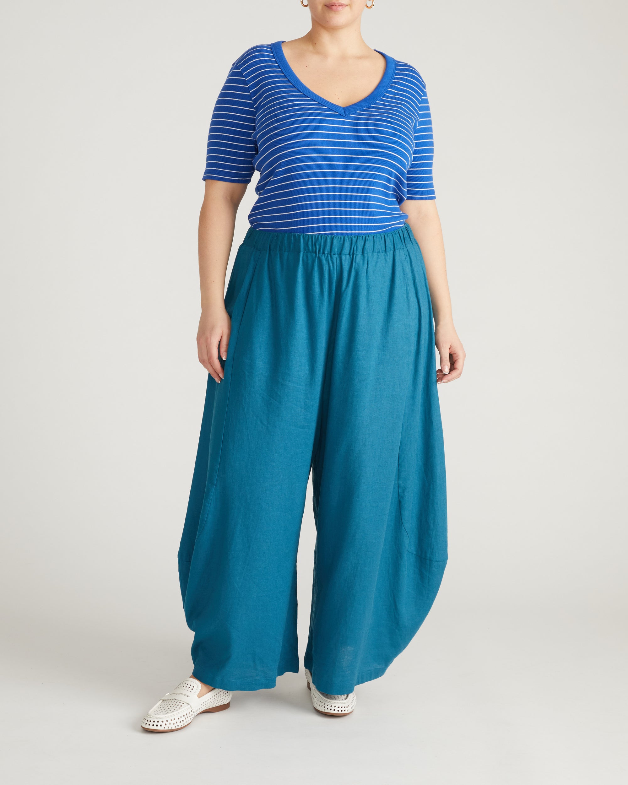 Classic V-Neck Ribbed Tee - Bright Blue/White Microstripe | Plus Size & Straight Size Women's Fashion | Universal Standard