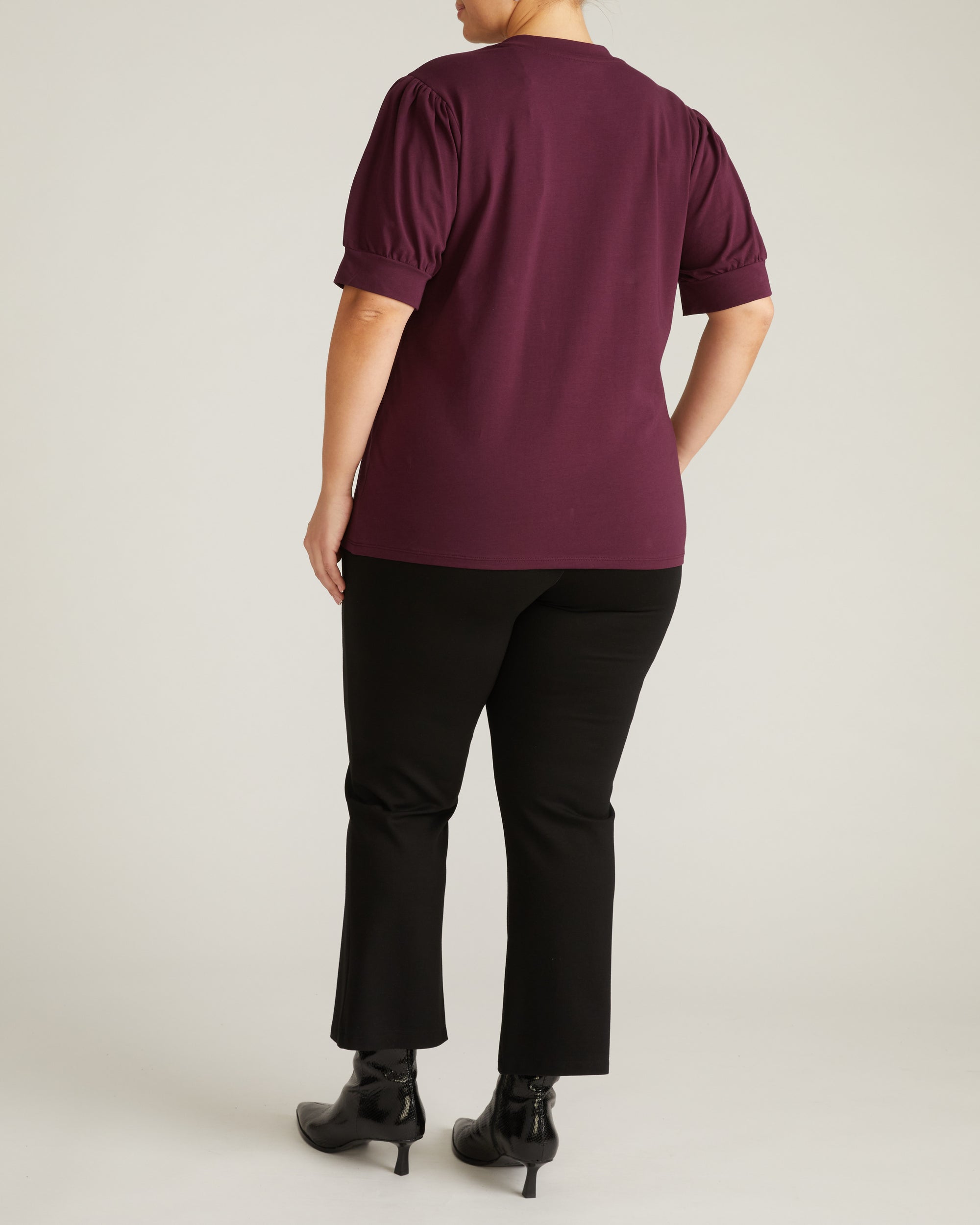 Pouf Sleeve Tee - Acai | Plus Size & Straight Size Women's Fashion | Universal Standard