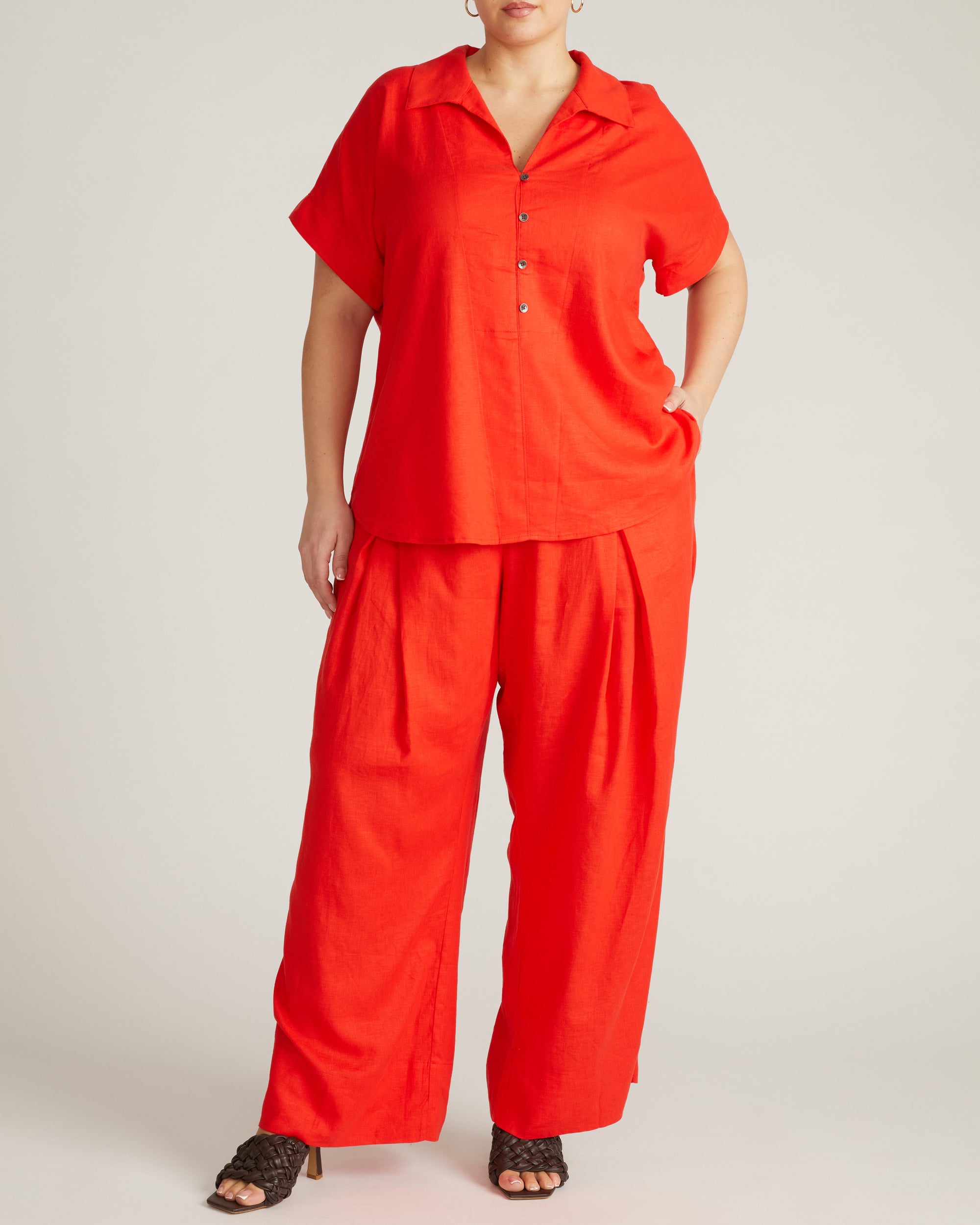 Sandy Short Sleeve Stretch Linen Blend Shirt - Shoreline Sunset | Plus Size & Straight Size Women's Fashion | Universal Standard