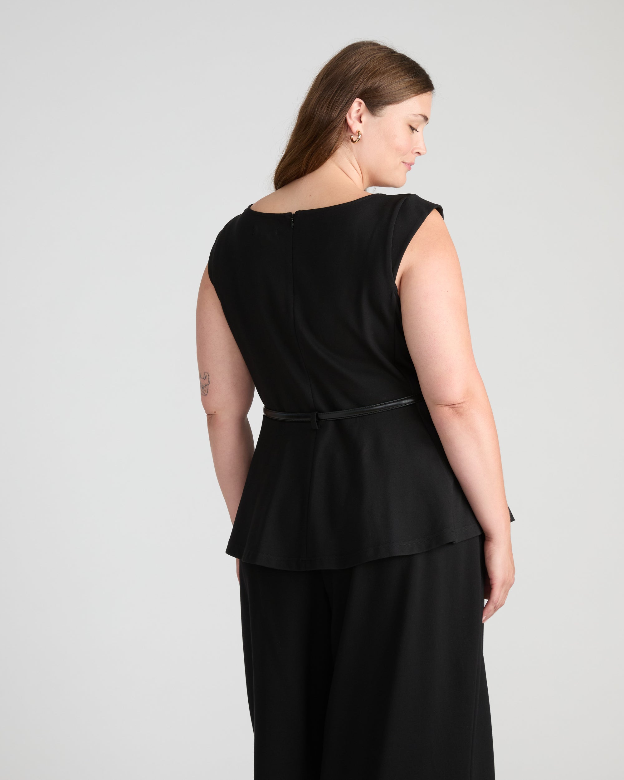 Lando Sculpted Ponte Top - Black | Plus Size & Straight Size Women's Fashion | Universal Standard