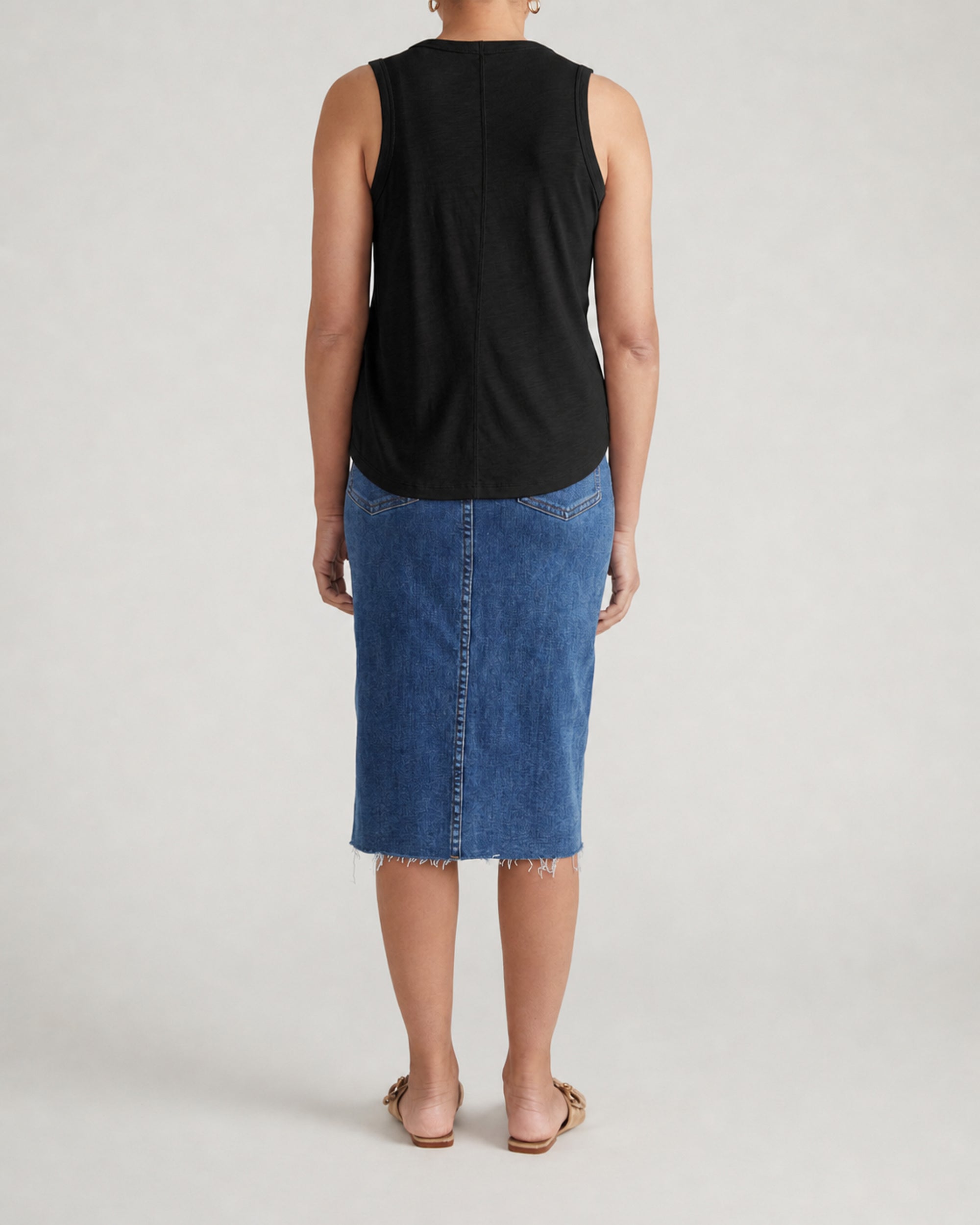 Light-As-Air Tank - Black | Plus Size & Straight Size Women's Fashion | Universal Standard