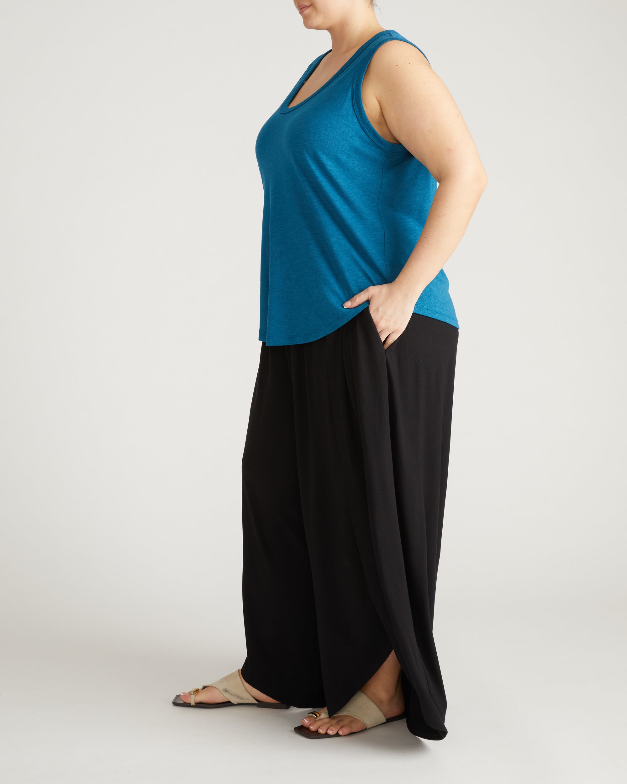 Light-As-Air Tank - Ink Blue | Plus Size & Straight Size Women's Fashion | Universal Standard