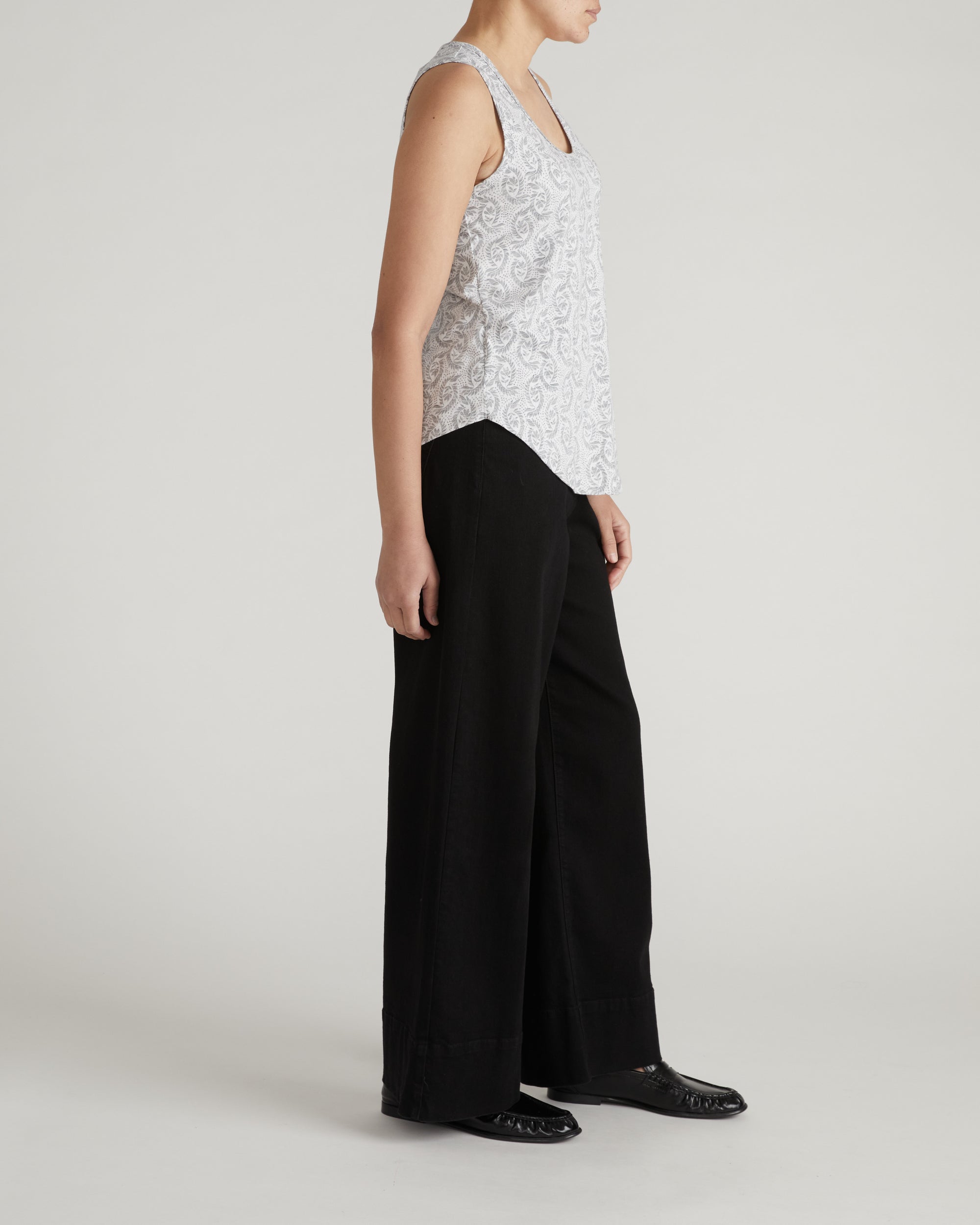 Light-As-Air Tank - Faded Print | Plus Size & Straight Size Women's Fashion | Universal Standard